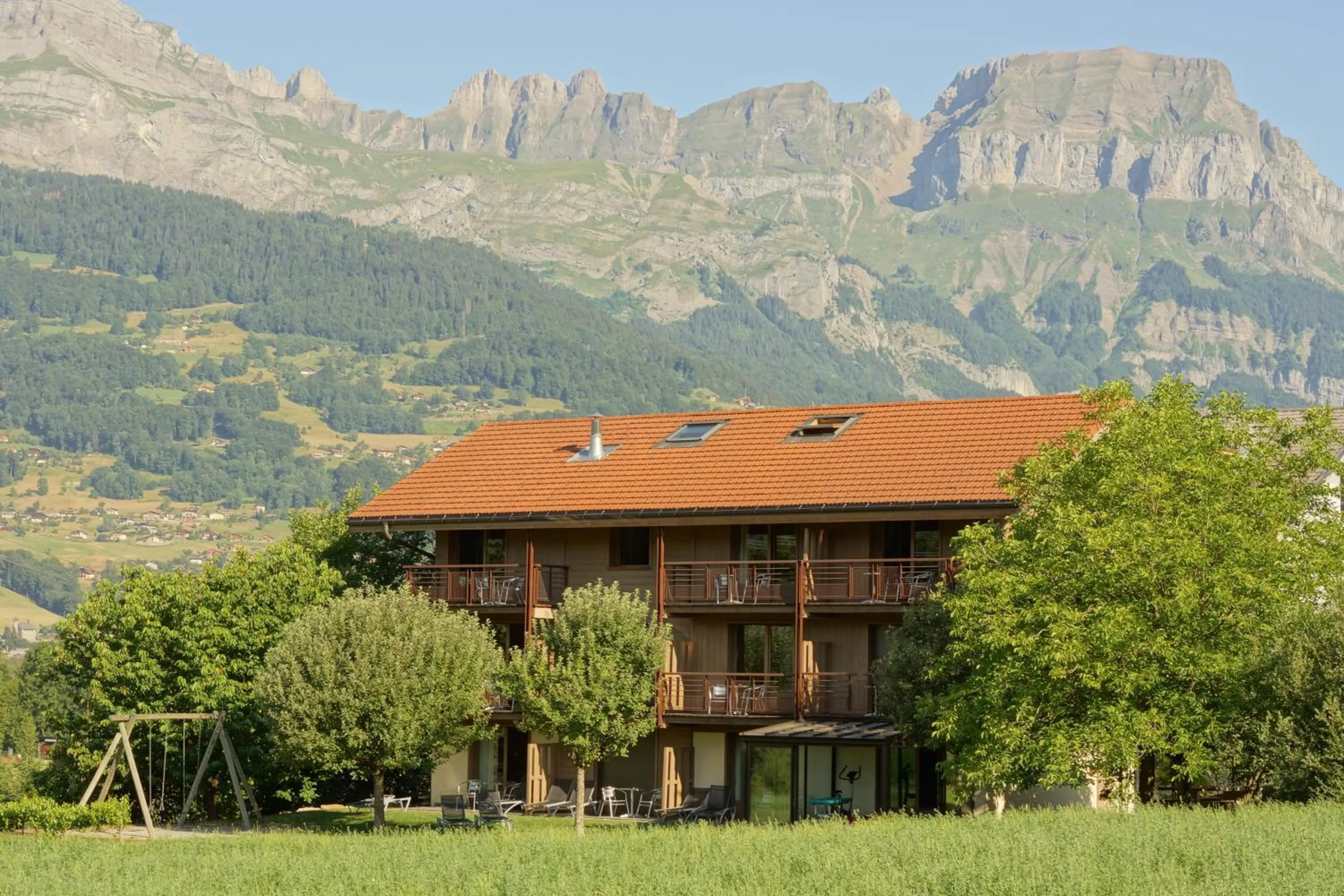 Property building in Best Western Plus Pays du Mont Blanc