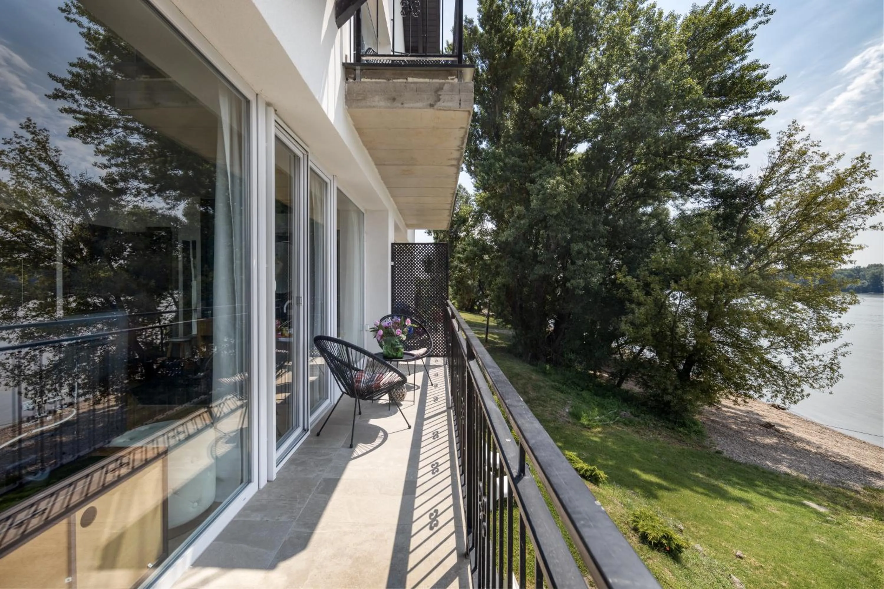 Balcony/Terrace in Duna P'Art Panzió