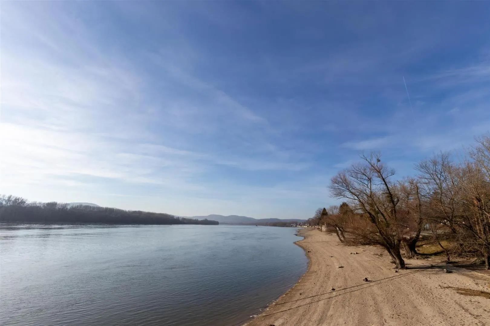 Beach in Duna P'Art Panzió