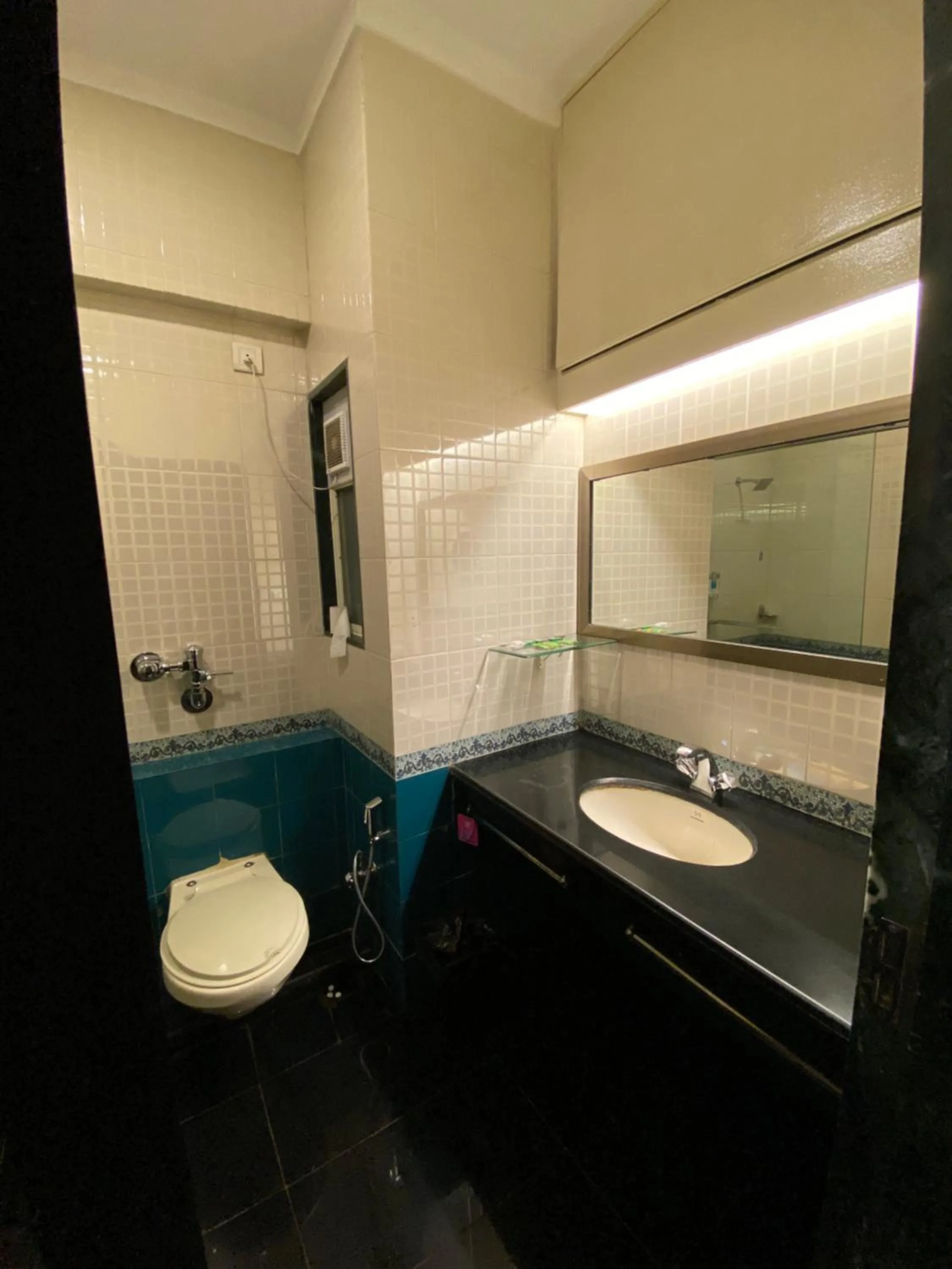 Shower in Aron Resort Lonavala - Near Old Mumbai Pune Highway