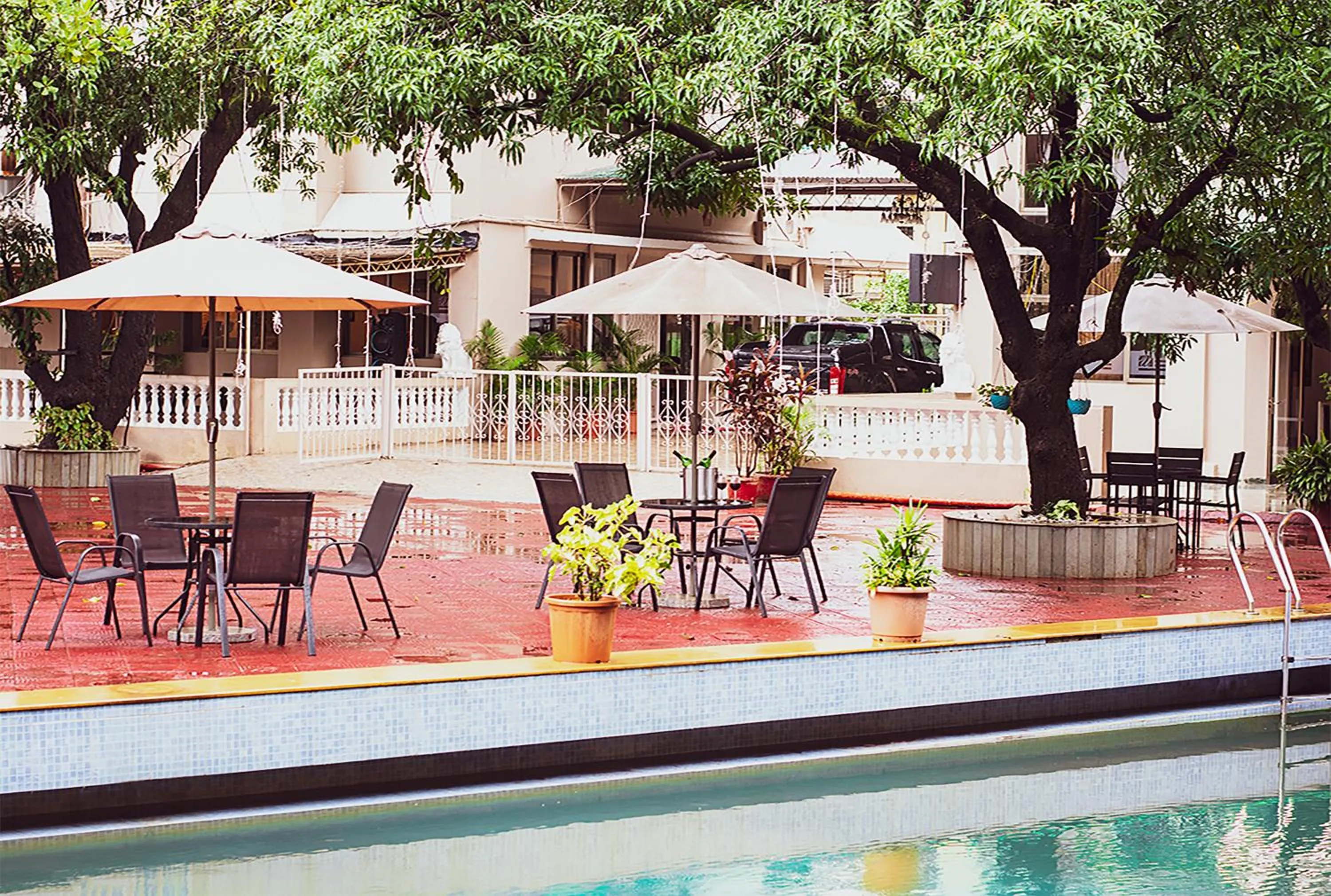 Patio in Aron Resort Lonavala - Near Old Mumbai Pune Highway