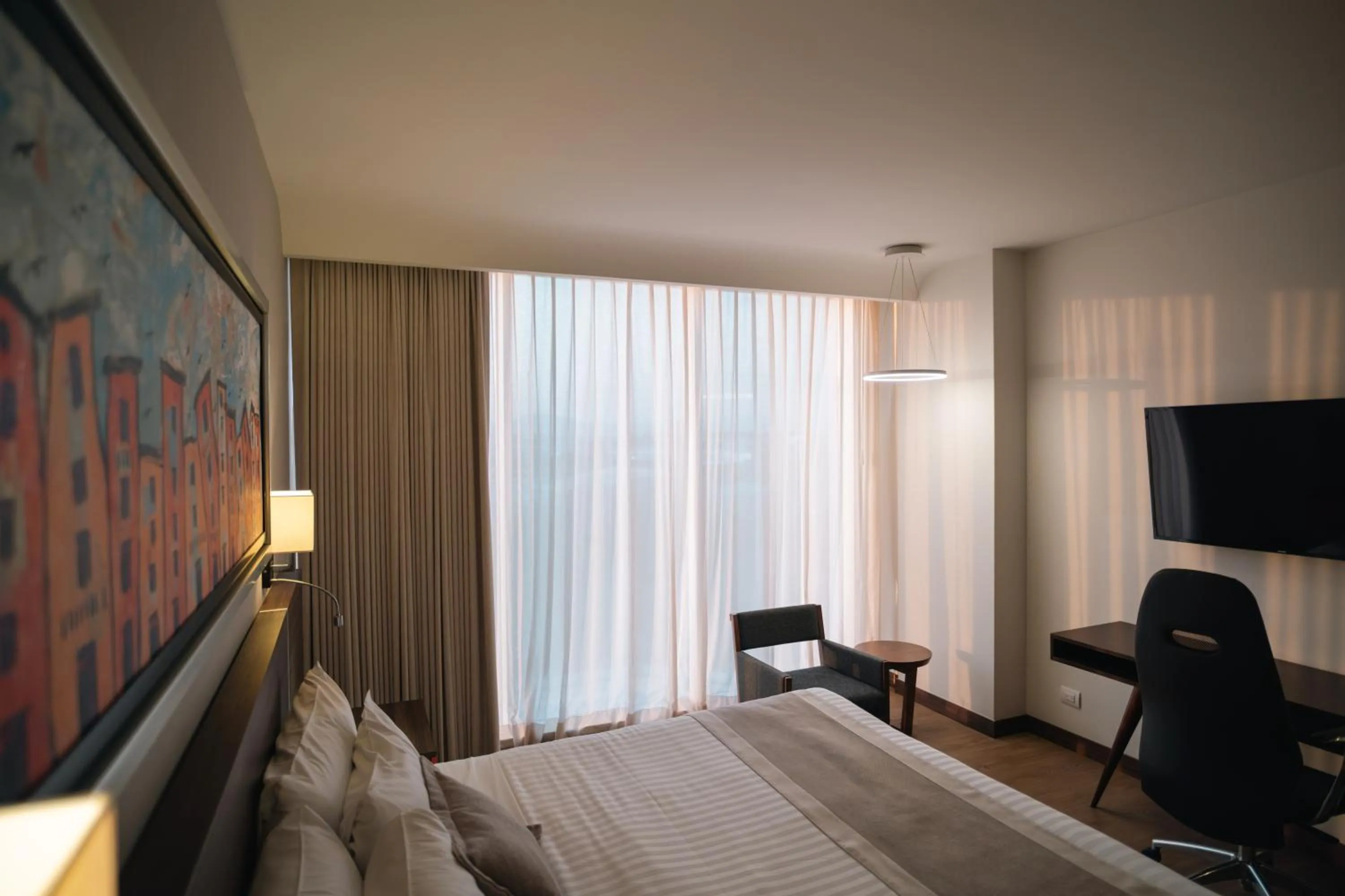 Photo of the whole room, Bed in Metria Hotel