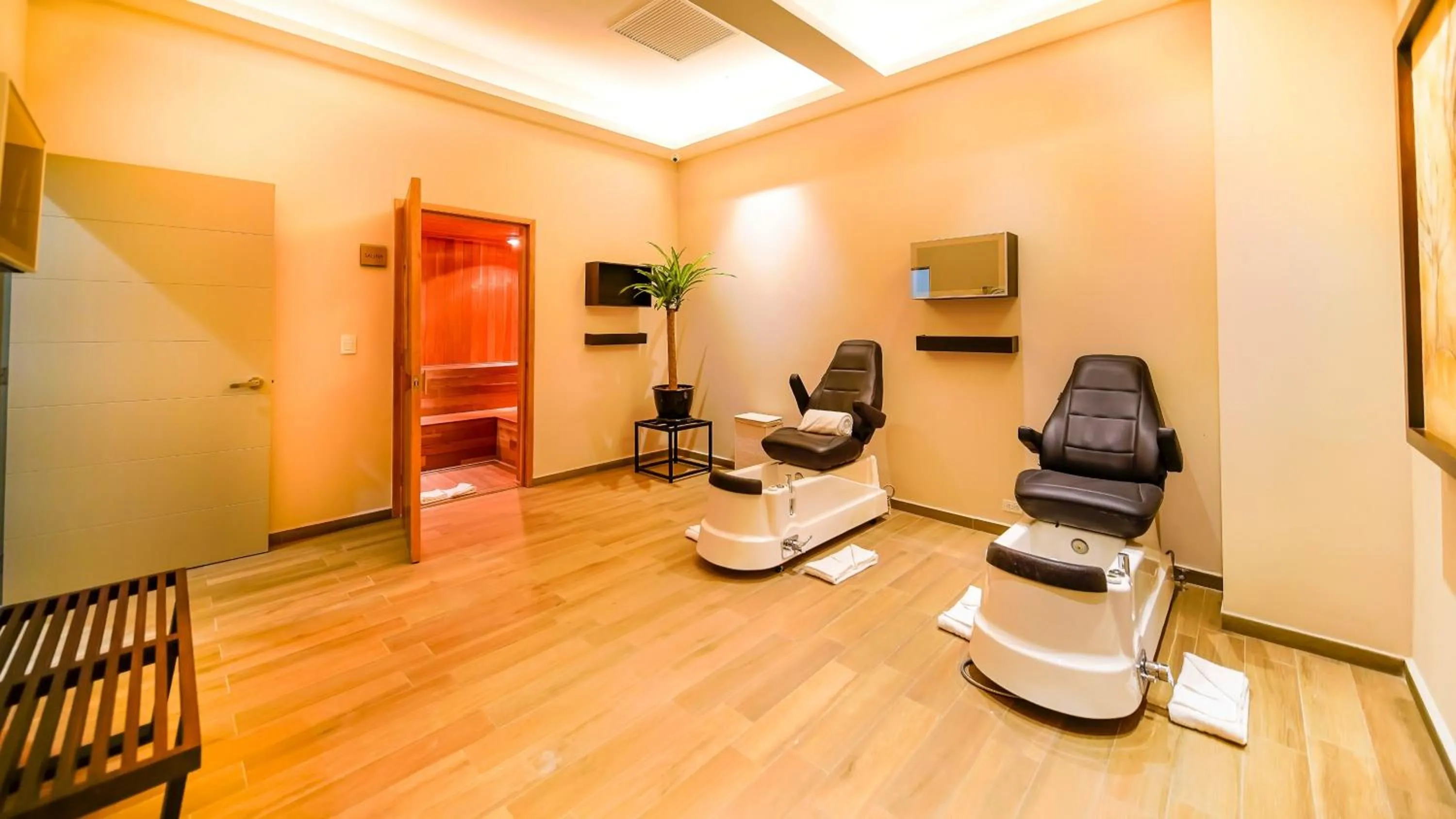 Spa and wellness centre/facilities in Metria Hotel