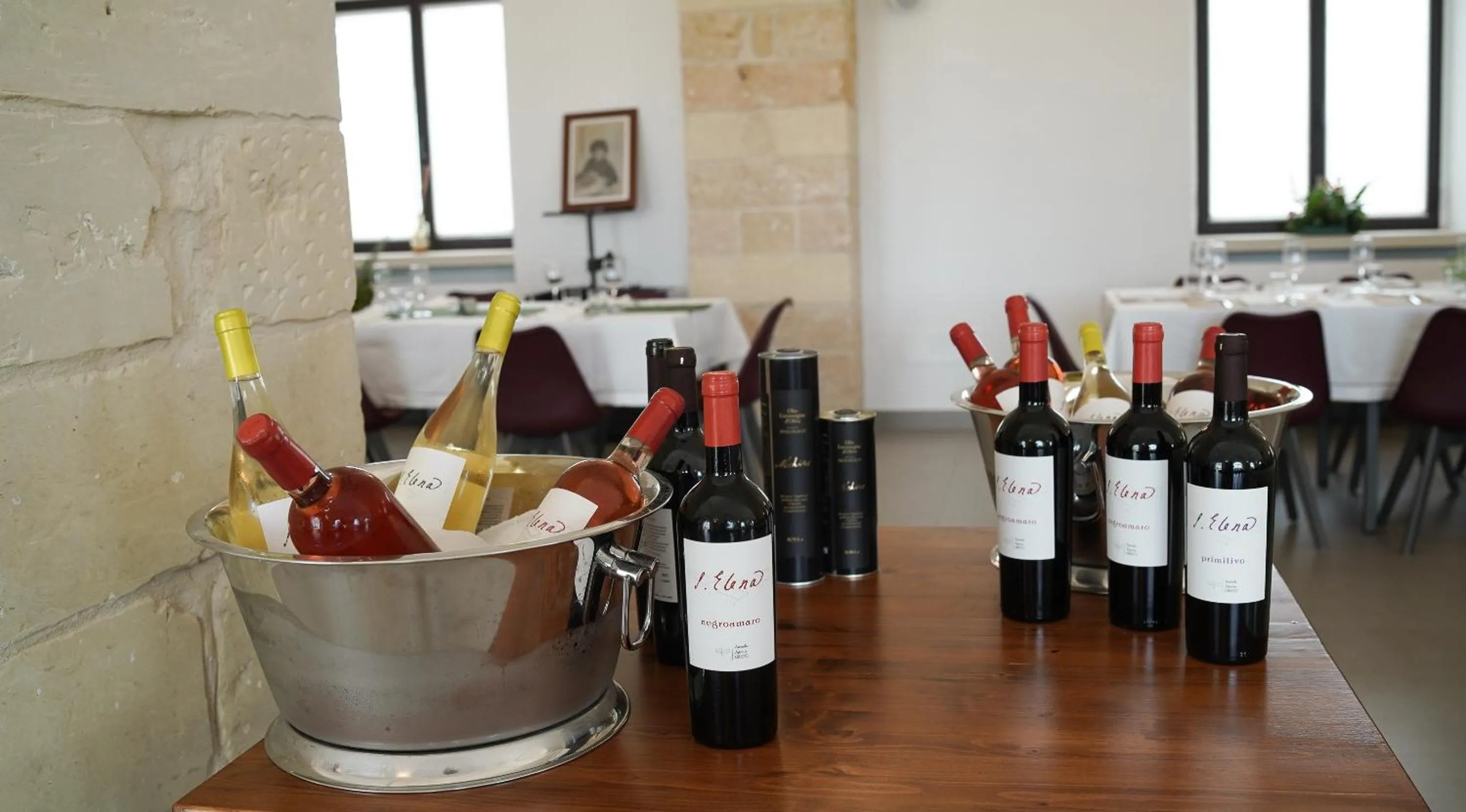 Alcoholic drinks in Masseria Rifisa AgriResort