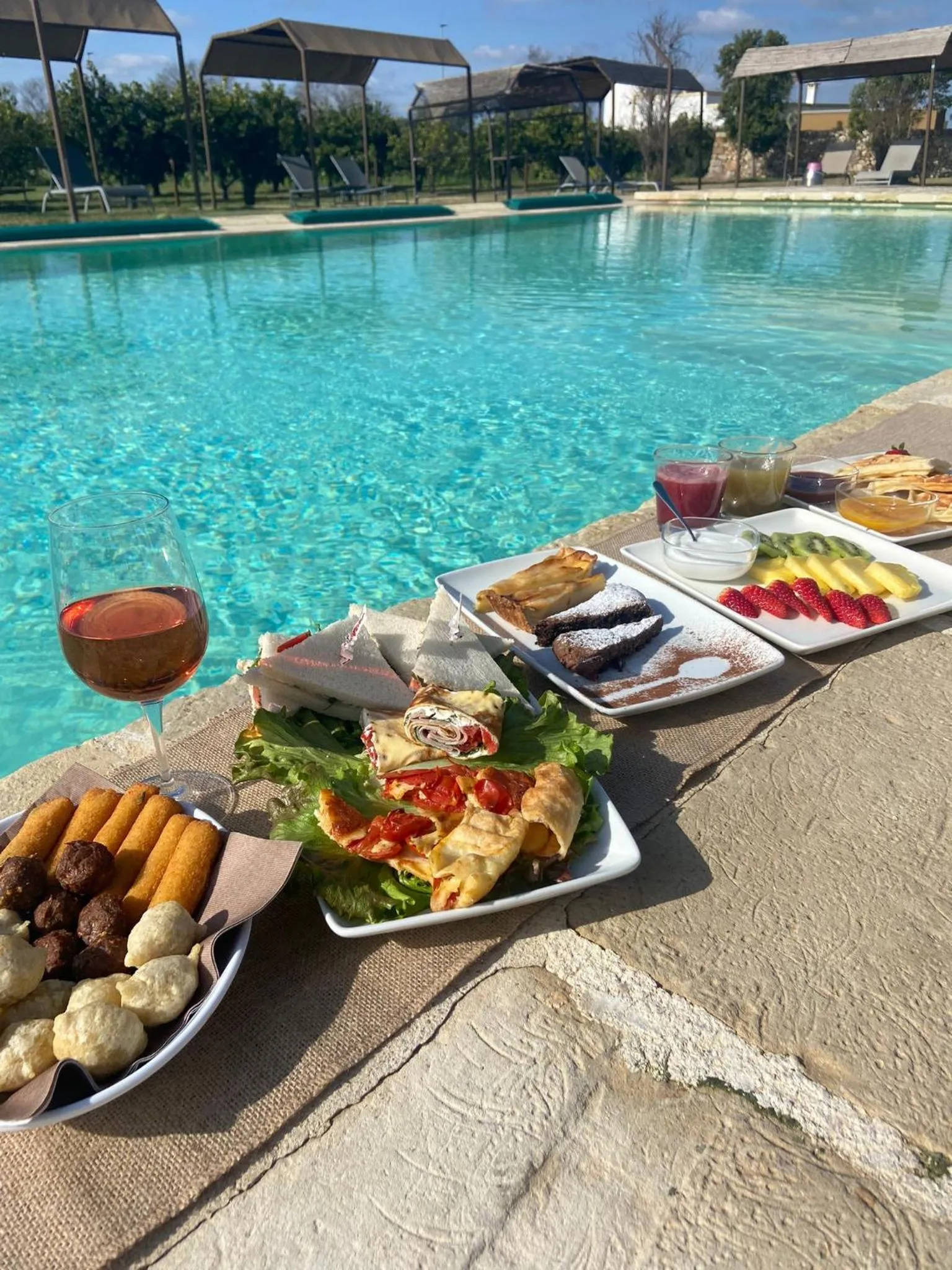 Buffet breakfast in Masseria Rifisa AgriResort