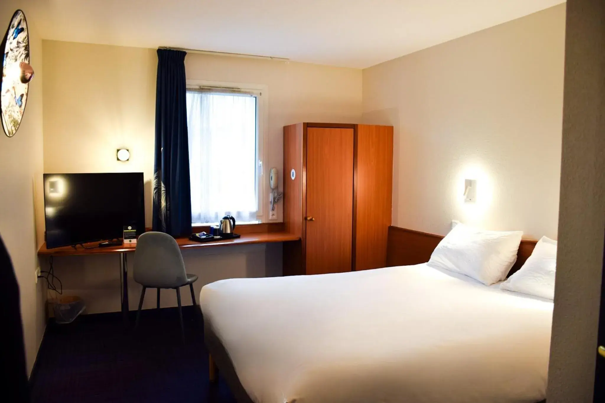 Standard Double Room in B&B HOTEL Rodez Bourran Standard Double Room in B&B HOTEL Rodez Bourran