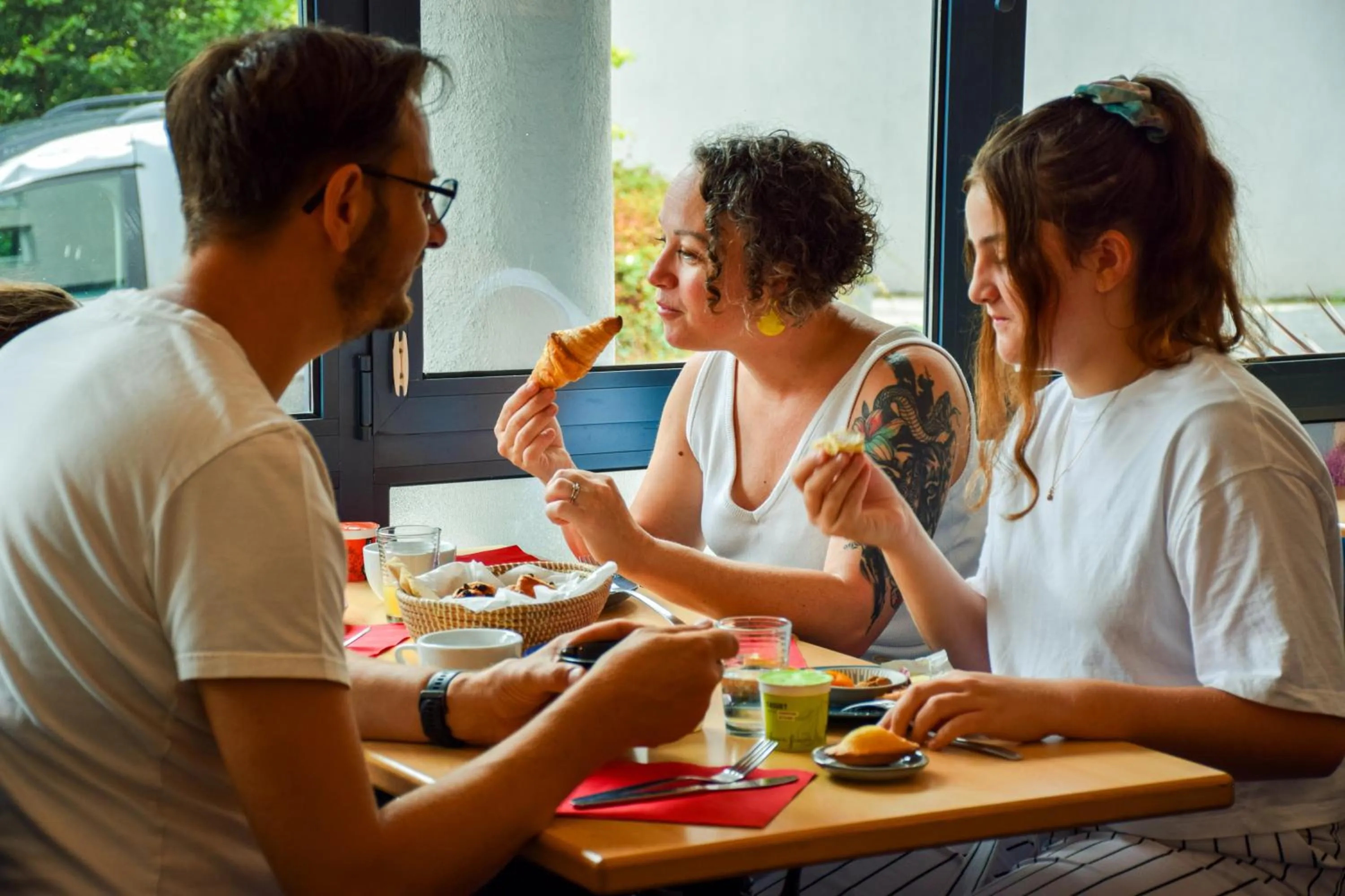 Breakfast in B&B HOTEL Rodez Bourran