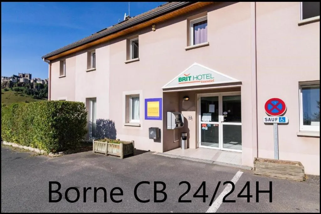 Property building in Brit Hotel Essentiel Saint-Flour