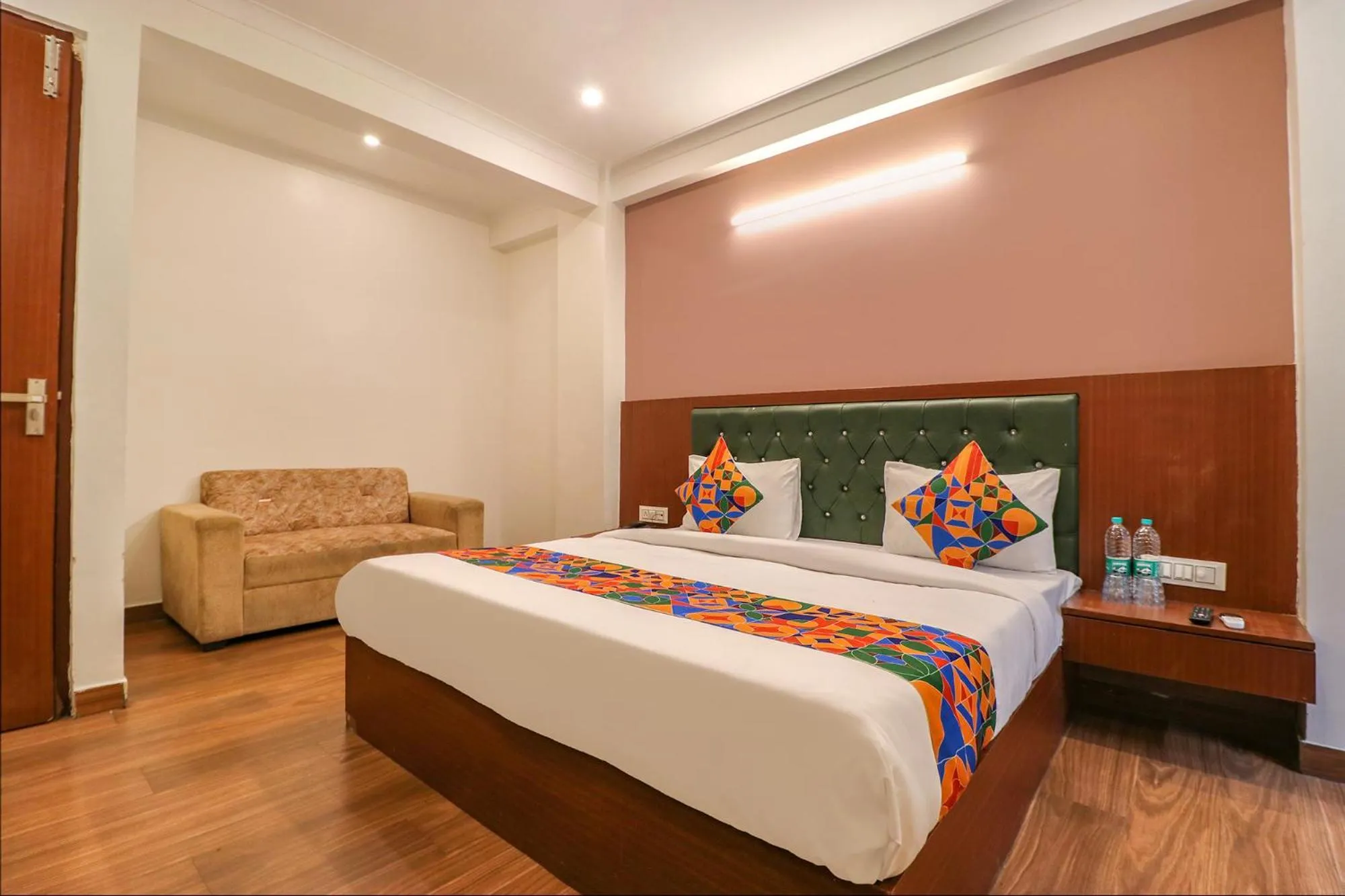 Bed in FabHotel Lime Tree Near Yashobhoomi Convention Centre