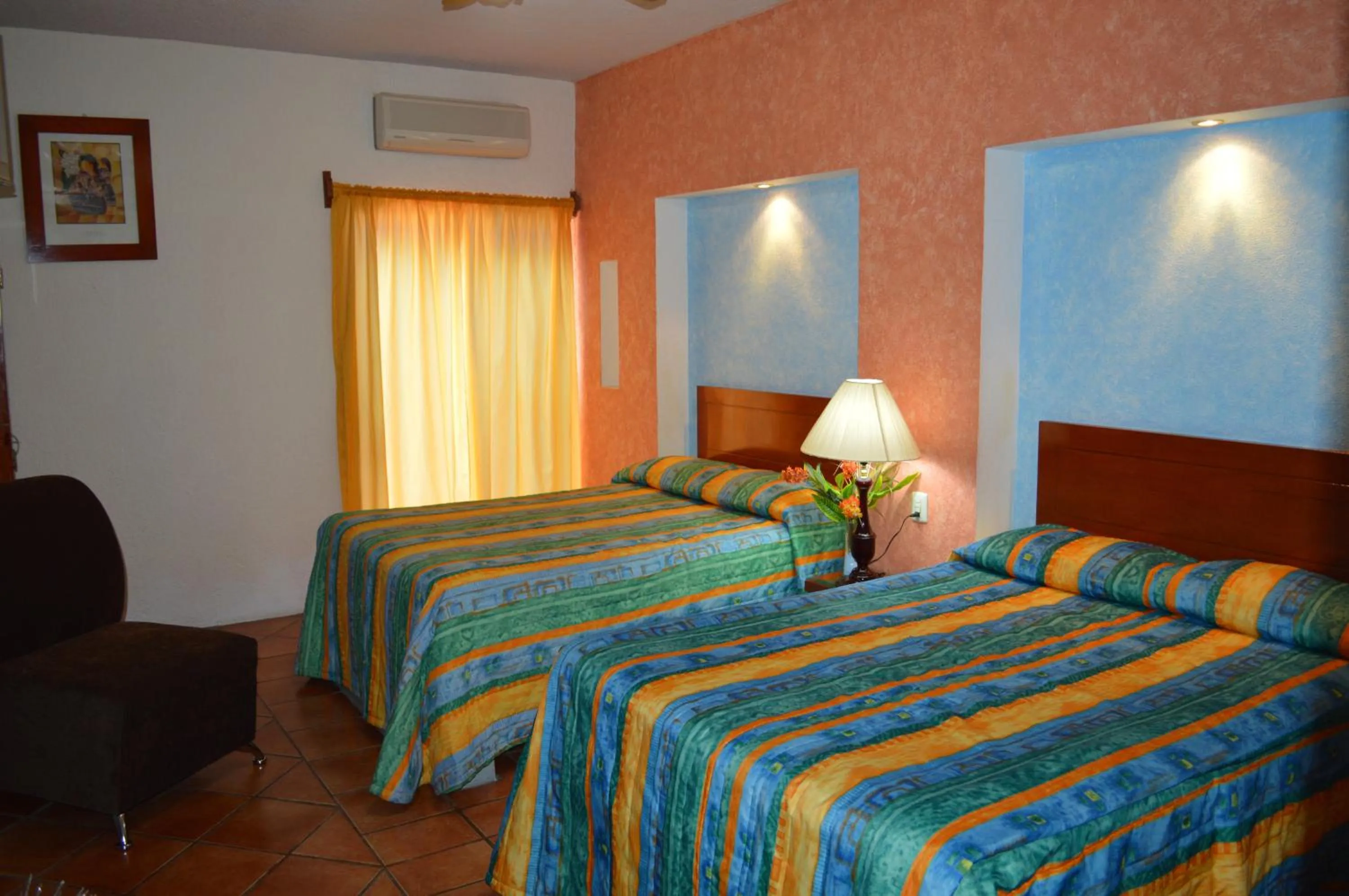 Bed in Hotel La Rienda Mision Tequillan