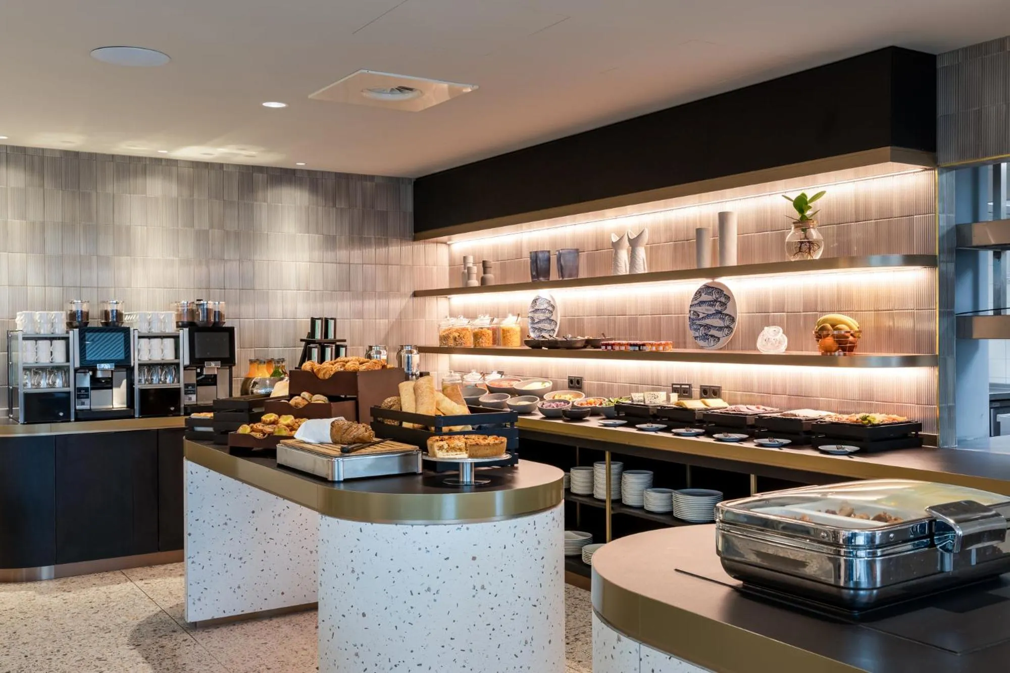 Breakfast in The Den, 's-Hertogenbosch, a Tribute Portfolio Hotel