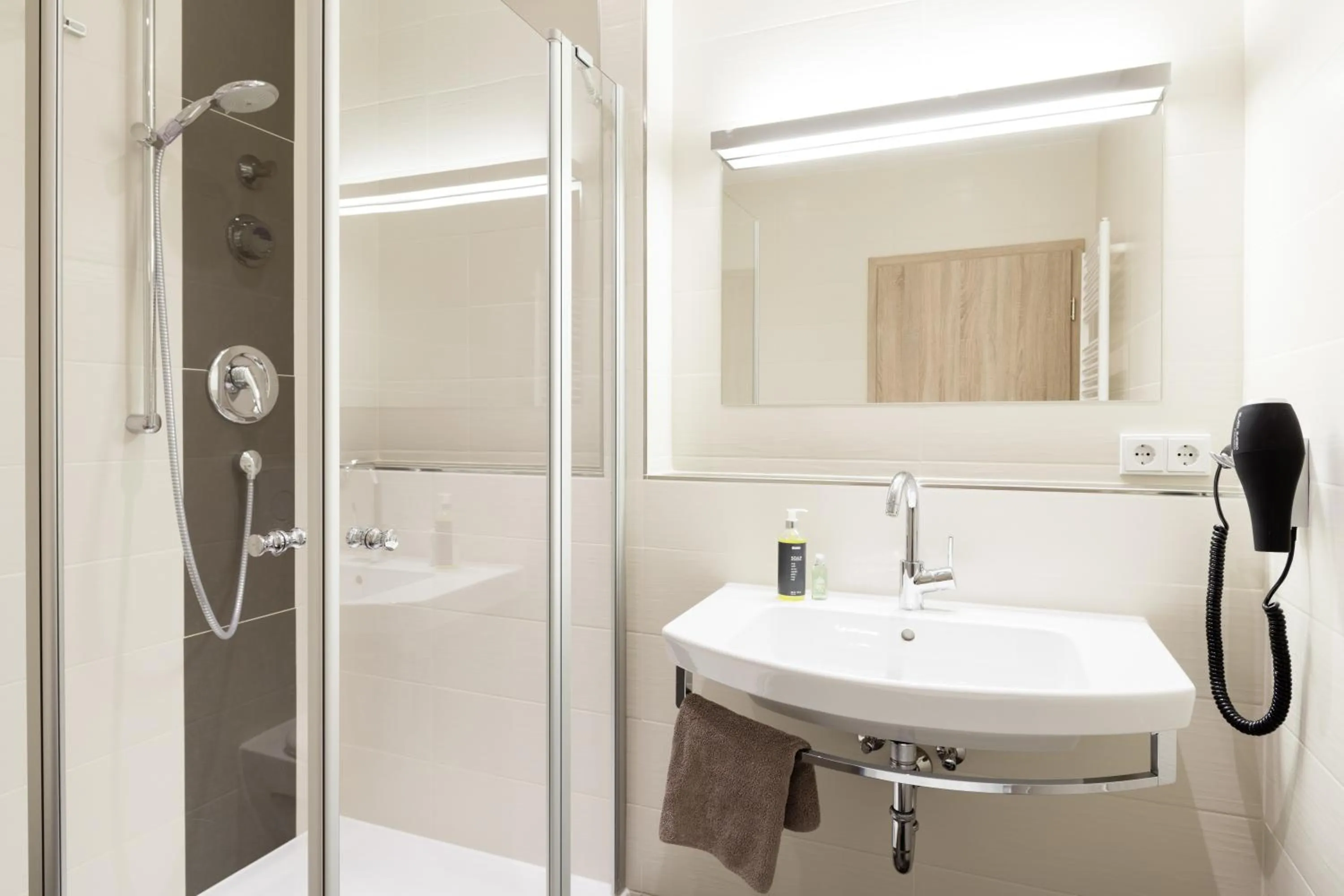 Bathroom in Gasthof Lerner