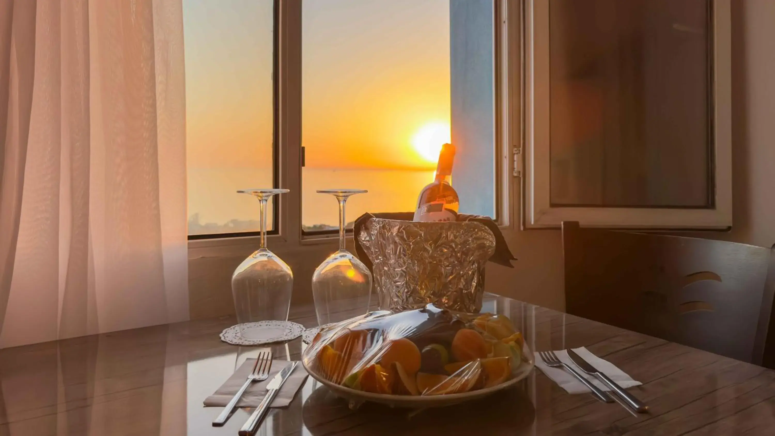 Junior Suite with Sea View - single occupancy in La Bella Suit Otel Junior Suite with Sea View - single occupancy in La Bella Suit Otel