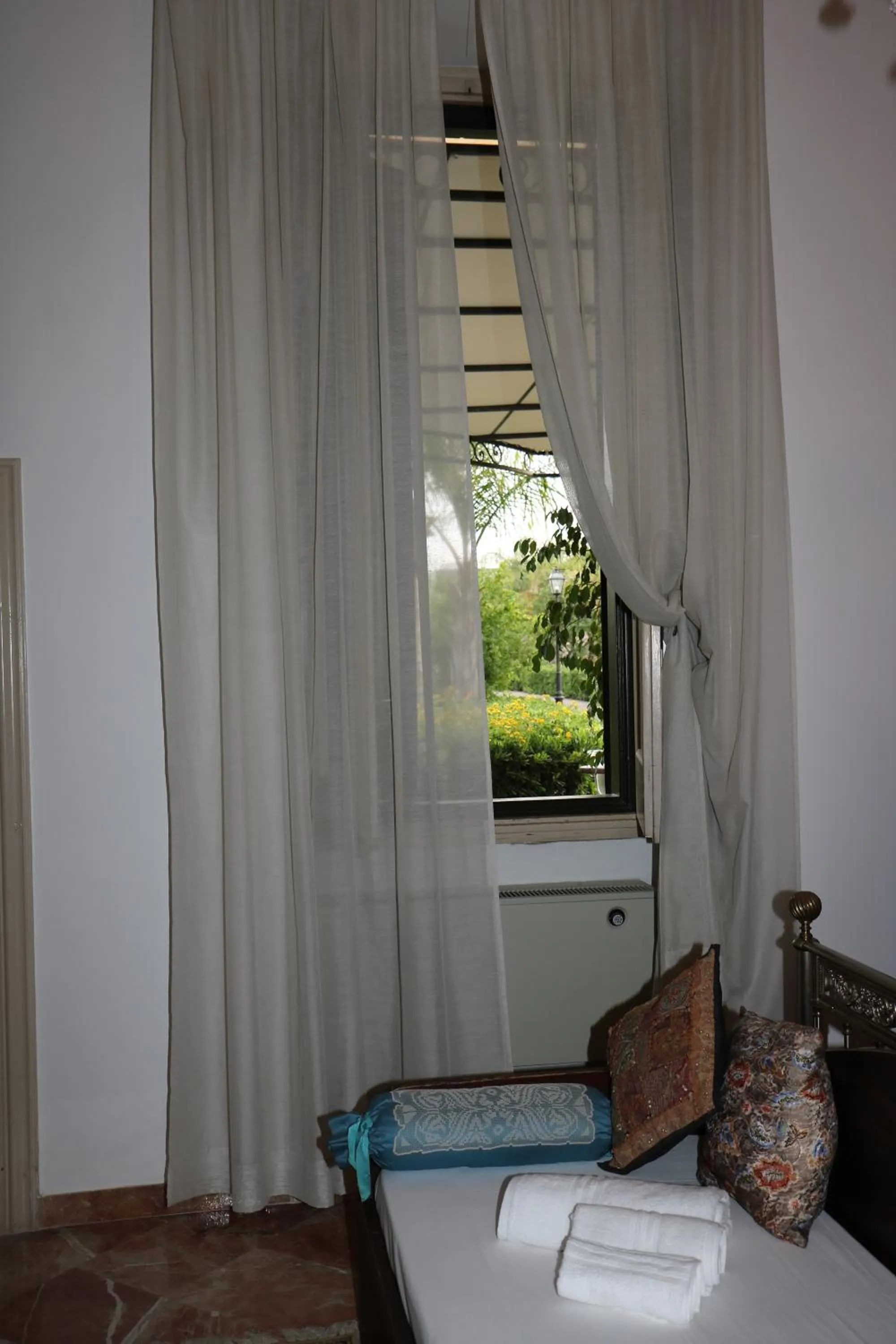 Bed in B&B Il Giardino di Paola