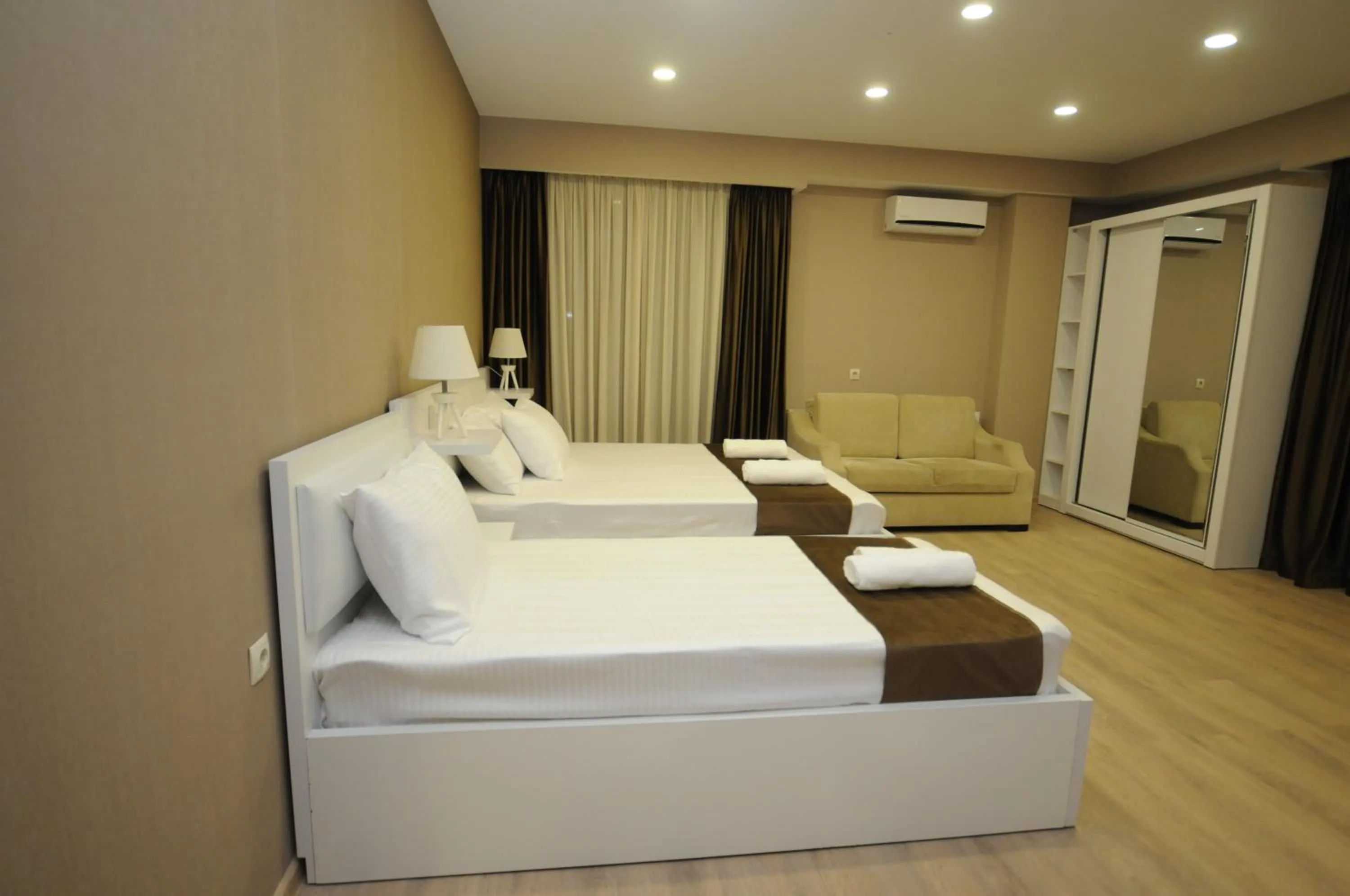 Bedroom, Bed in HOTELDS