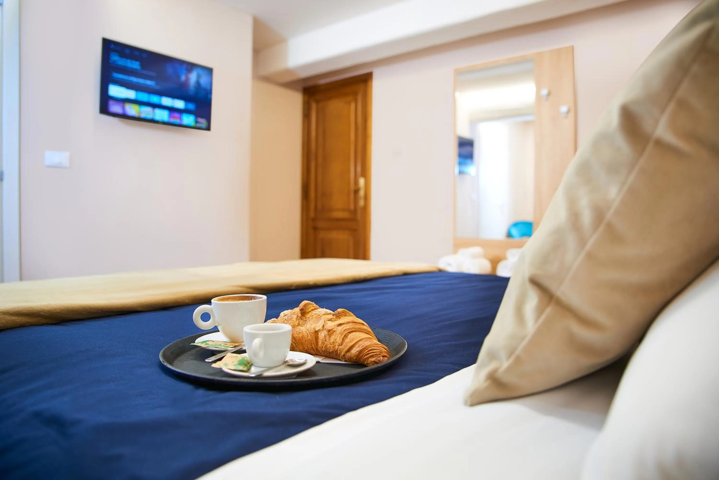 Bed in Firenze Rooms Cathedral B&B