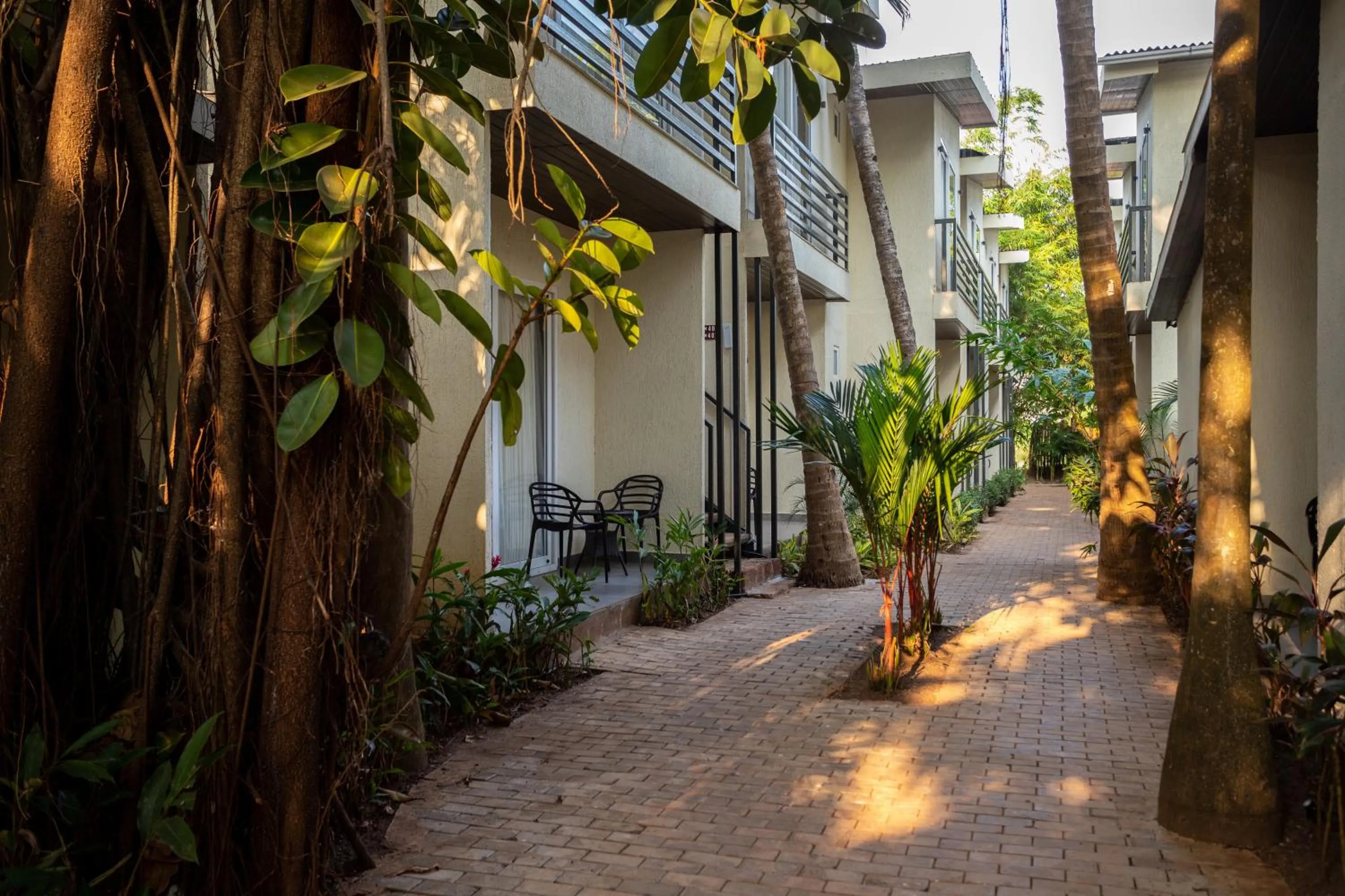 Property building in Sibaya Beach Resort, Morjim