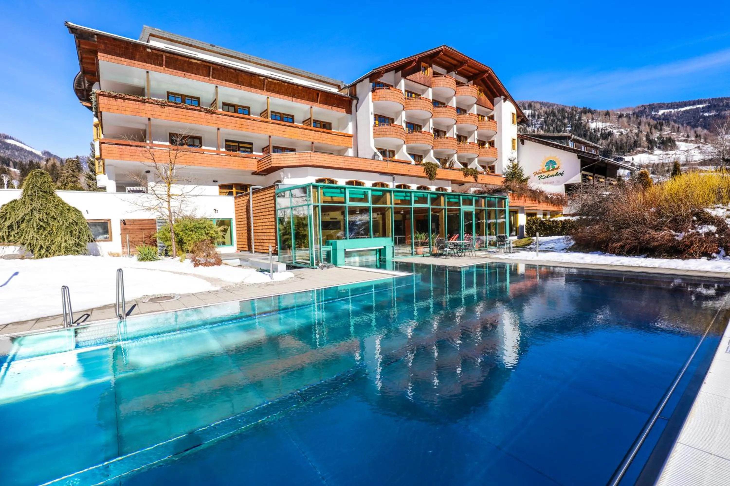 Property building in Kolmhof