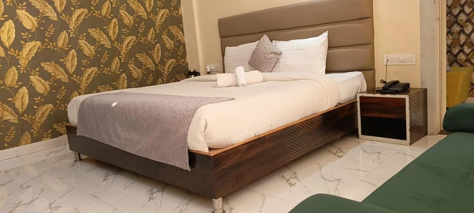 Bedroom, Bed in The Grand Jabalpur