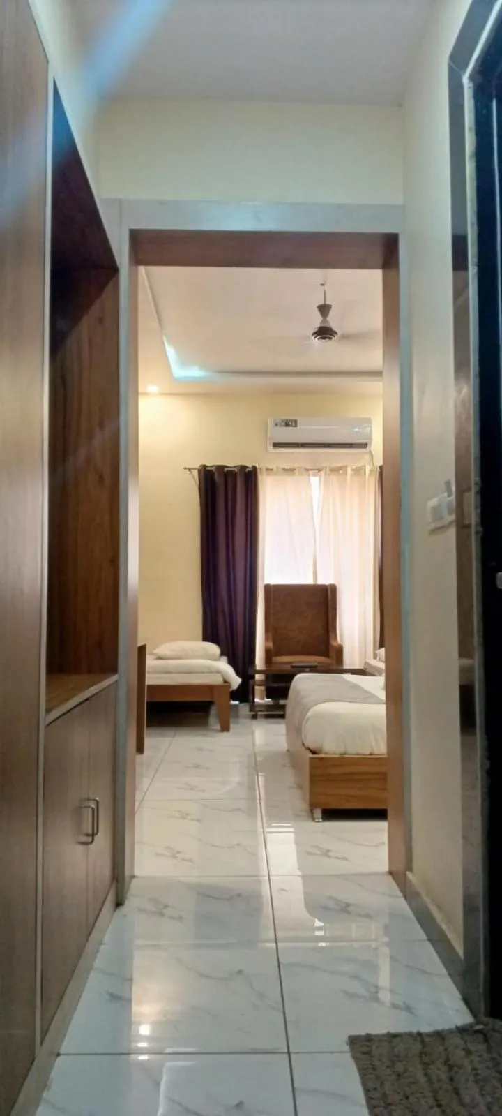 Bed in The Grand Jabalpur