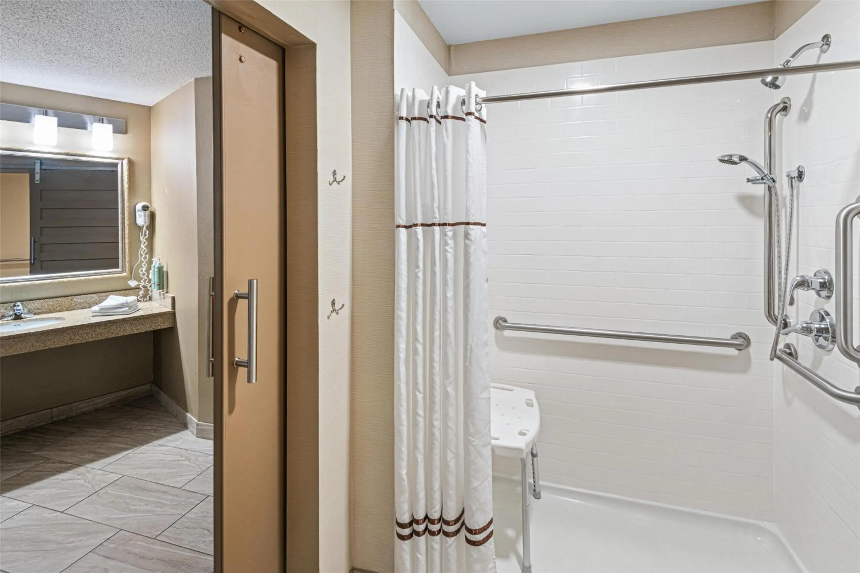 Bathroom in Best Western Providence Warwick Airport Inn