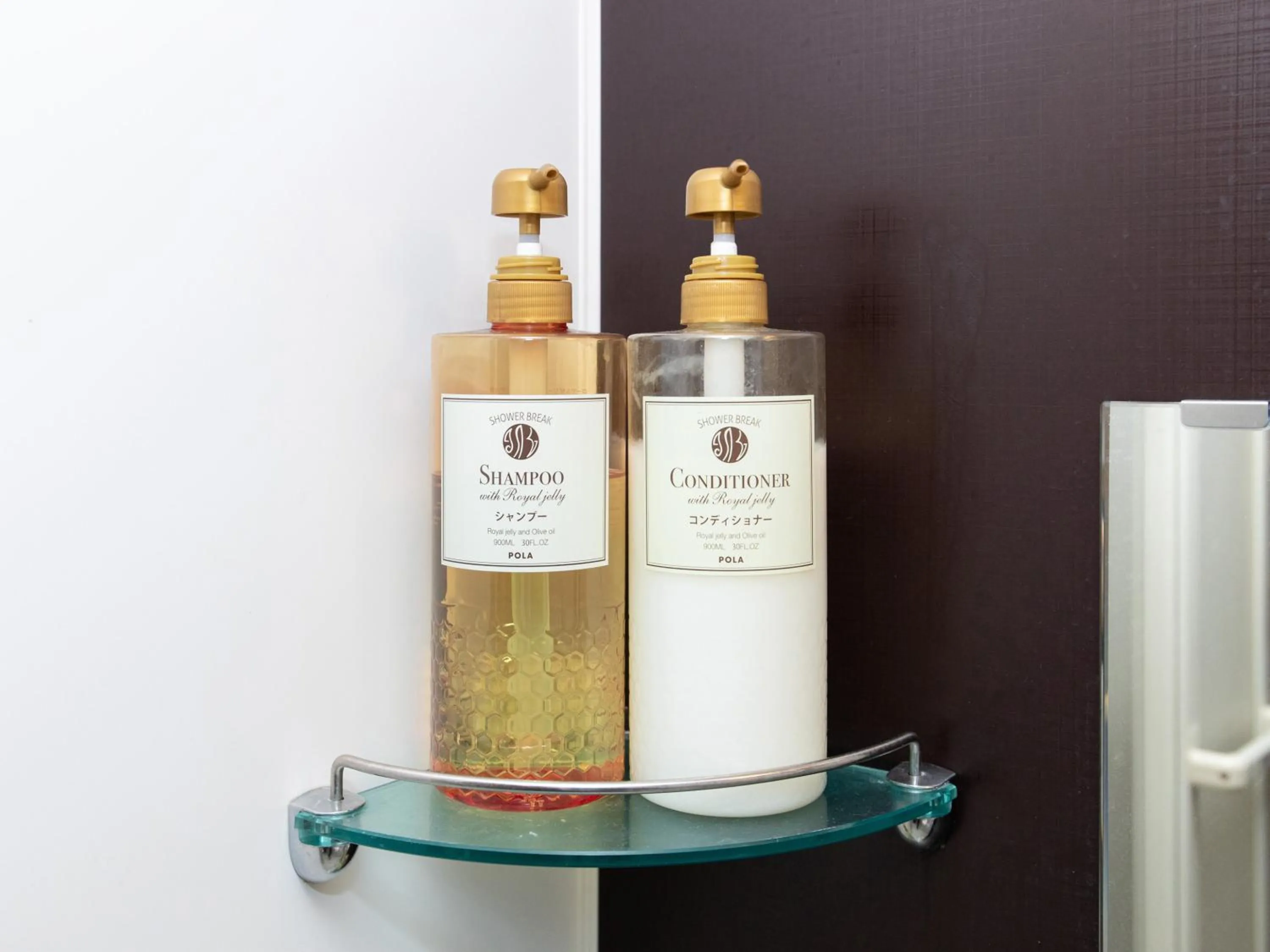 Bathroom in Reality Hakata 2