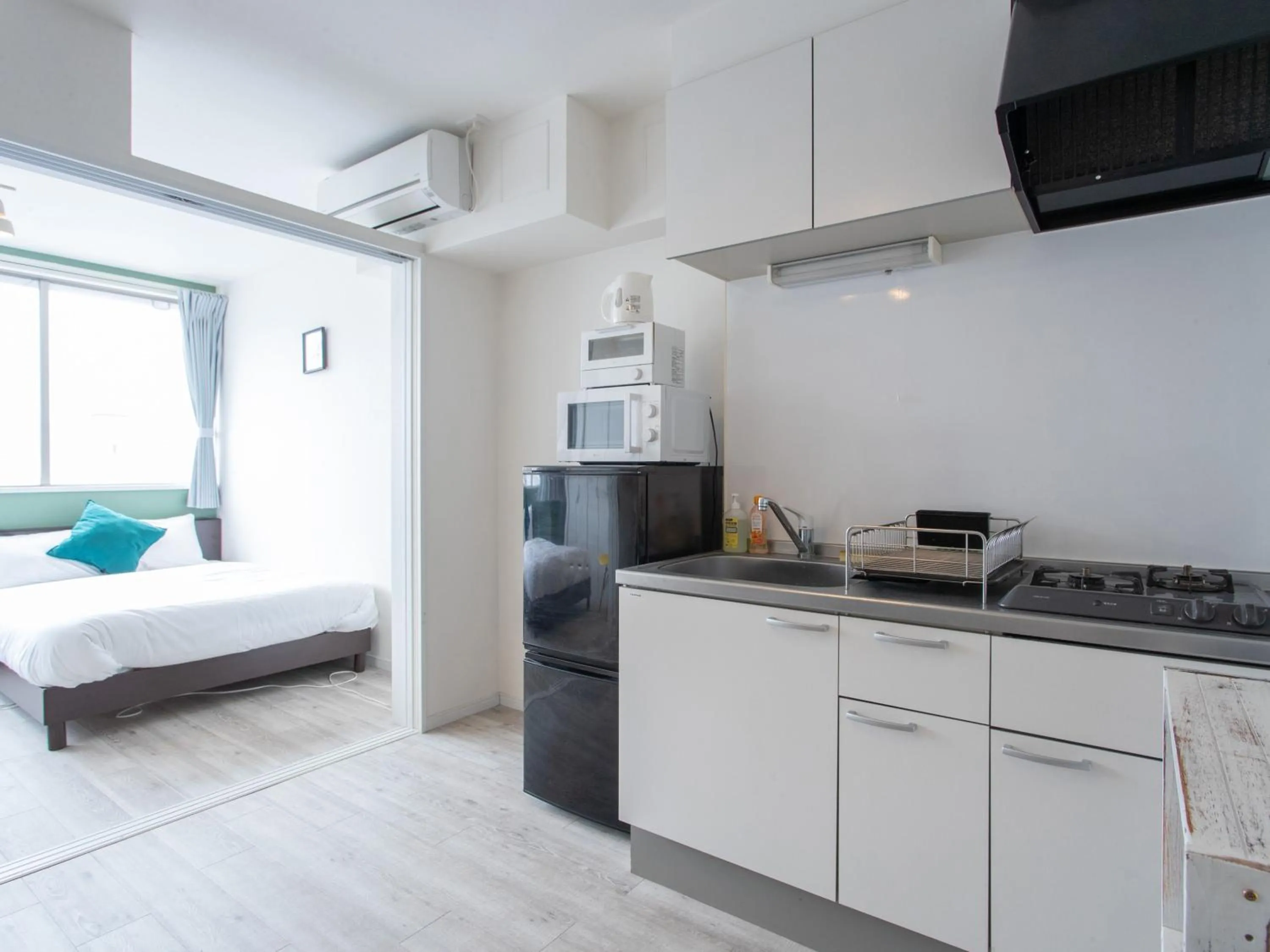 Photo of the whole room, Bed in Reality Hakata 2