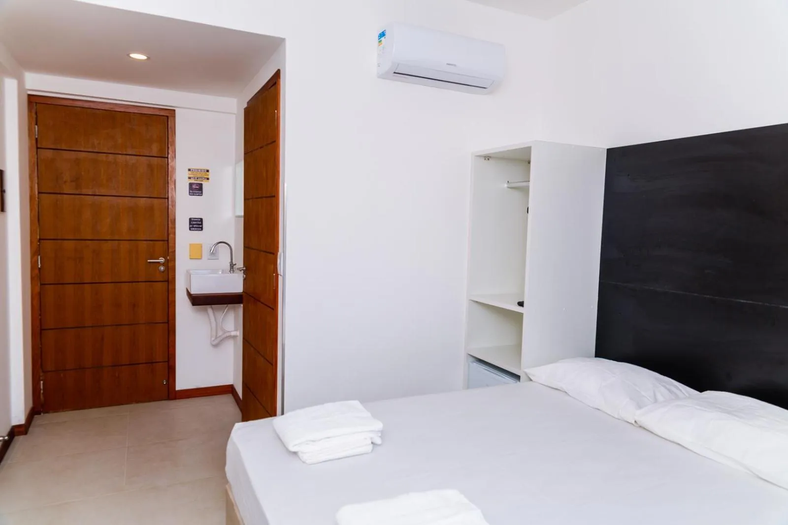 Bed in Economy Hotel