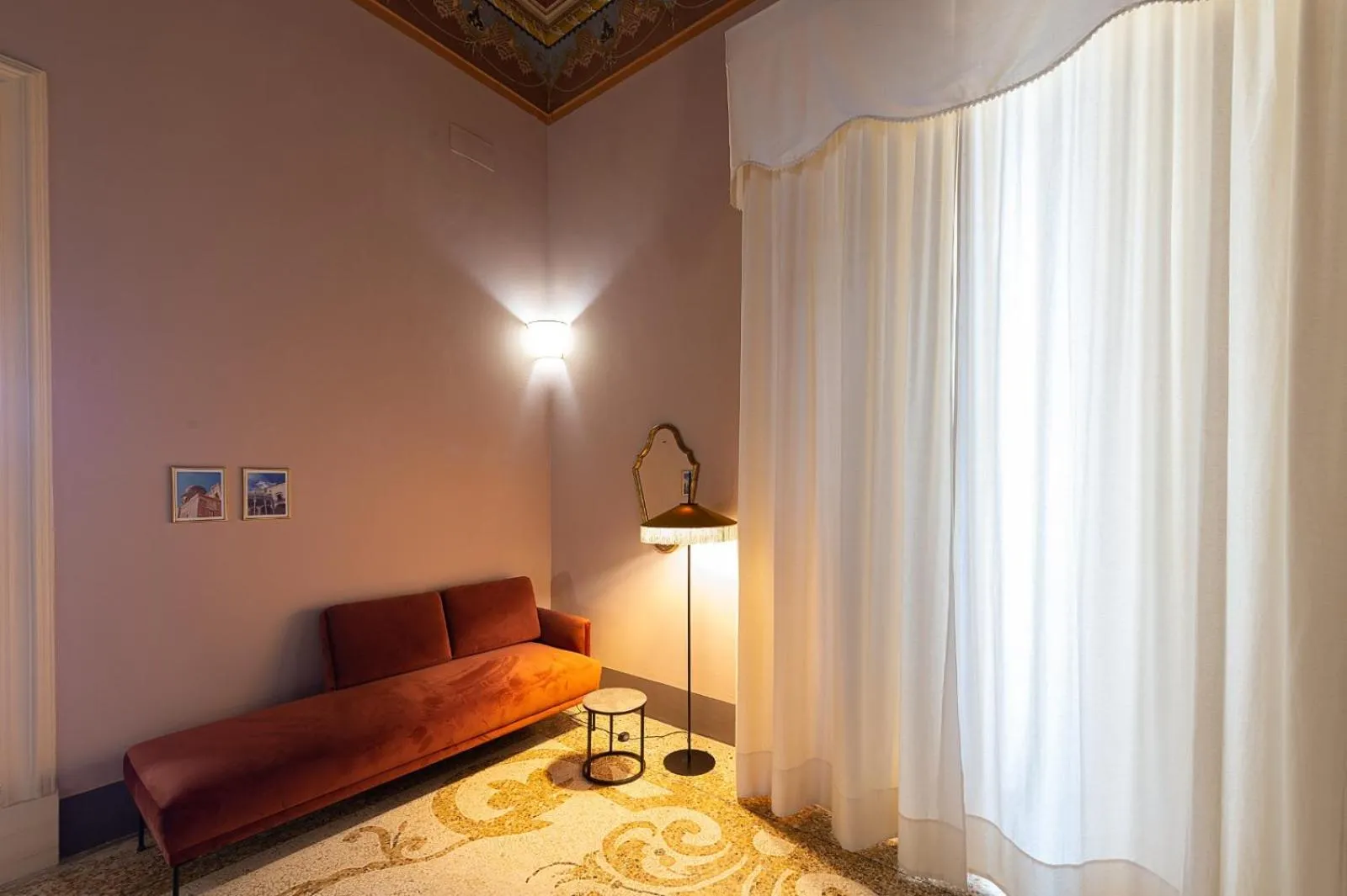 Photo of the whole room, Bed in Palazzo Francesco Grassi