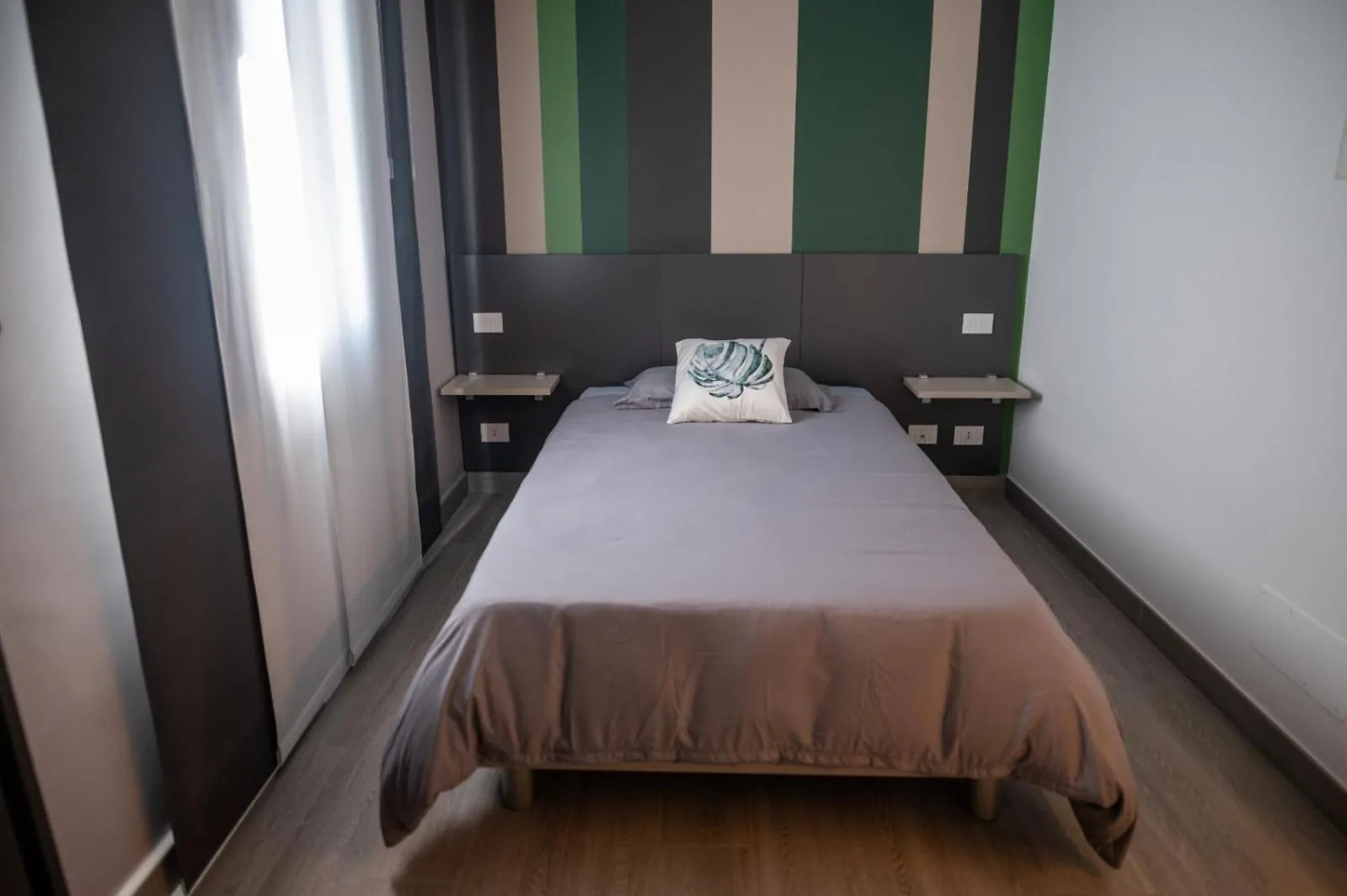 Bed in Grey House Guest House Luxury