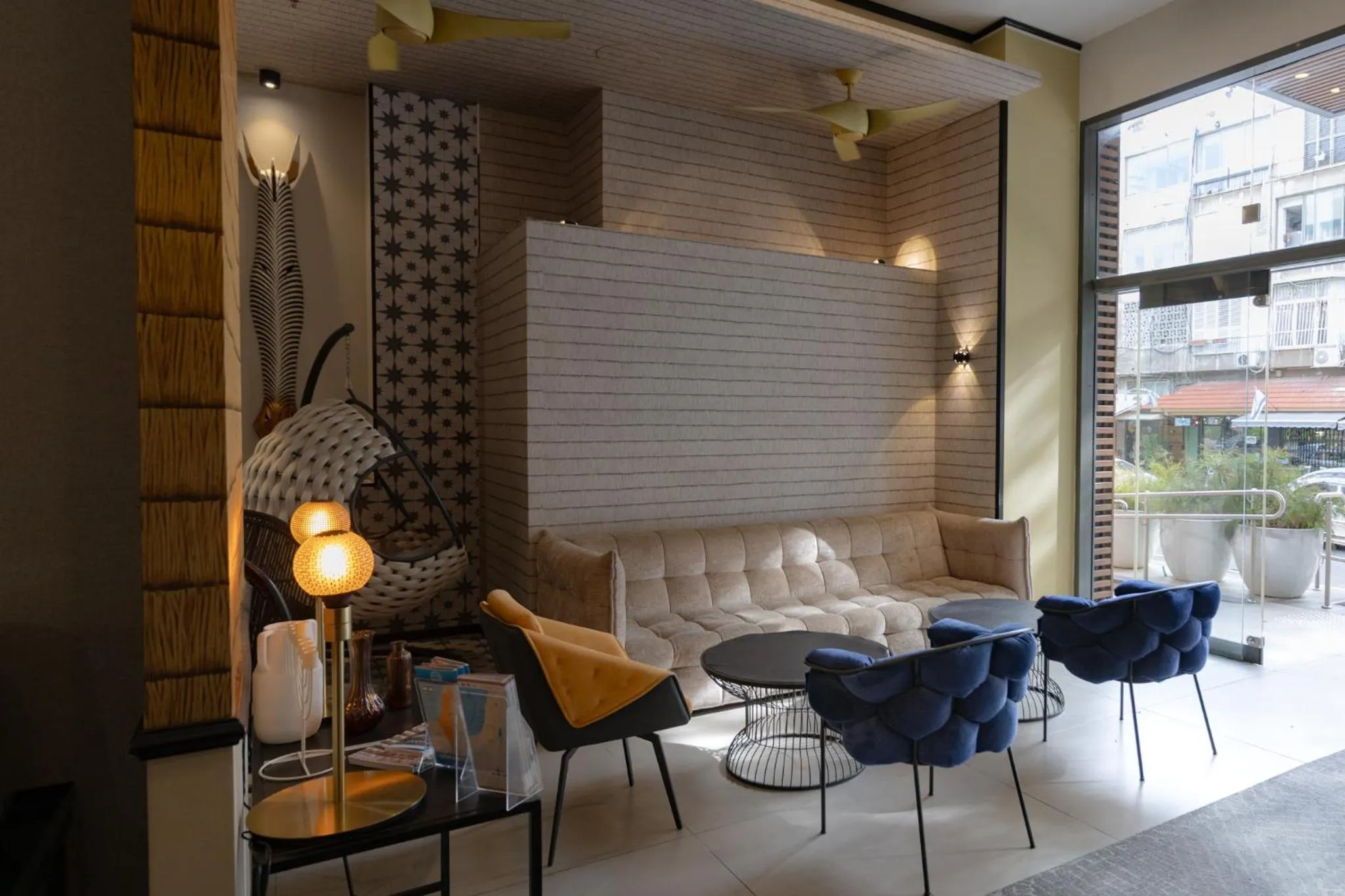 Lobby or reception in ABBA Hotel Tel Aviv-Yafo - Formerly Numa