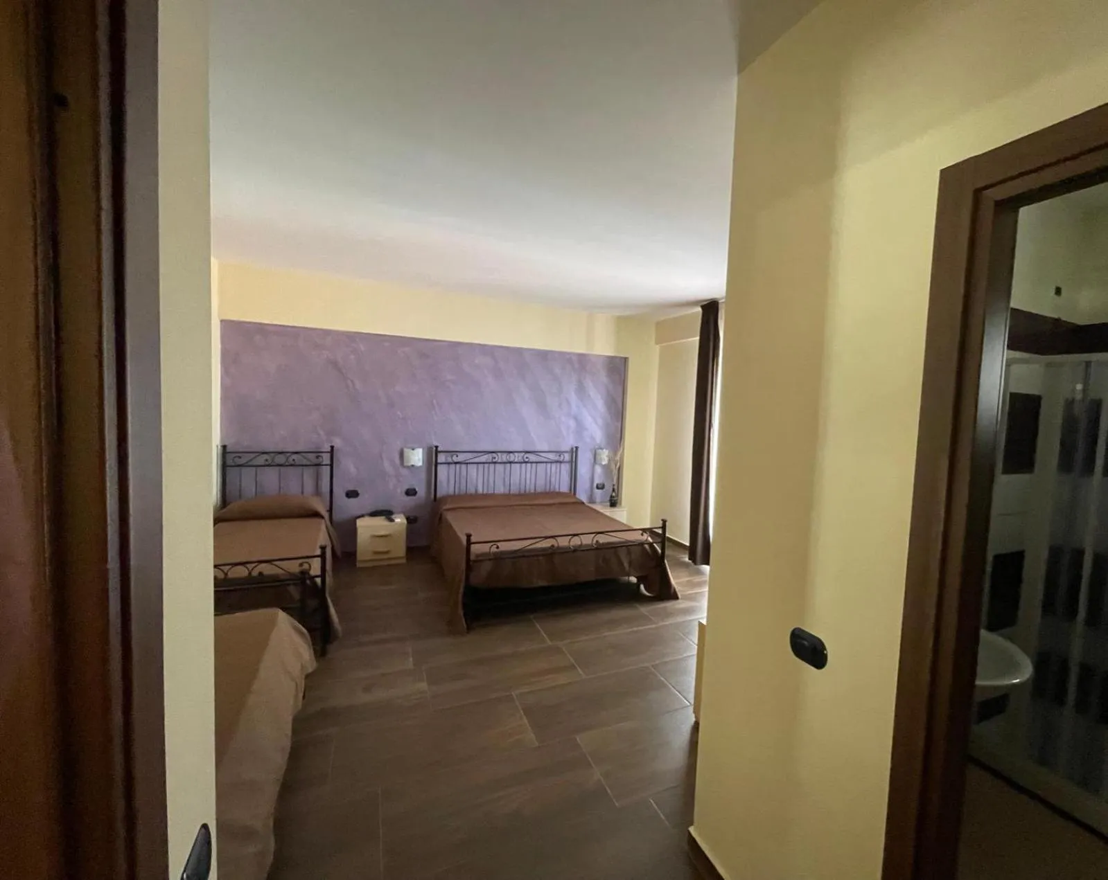 Bedroom, Bed in Mimí Hotel