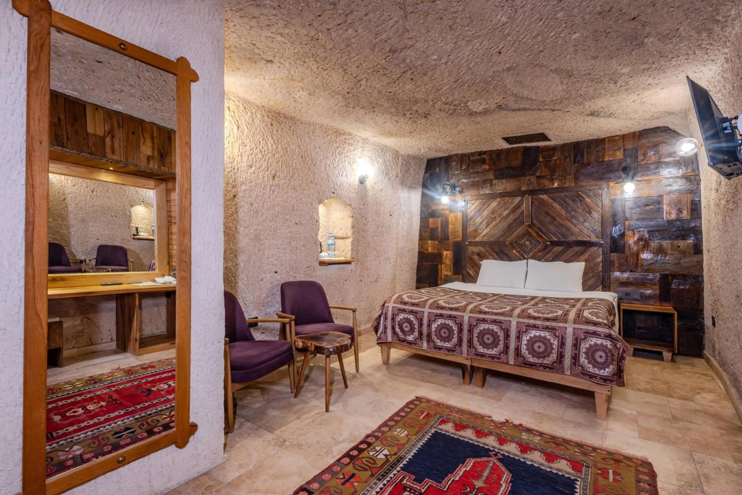 Bed in Vasıl Cave Hotel