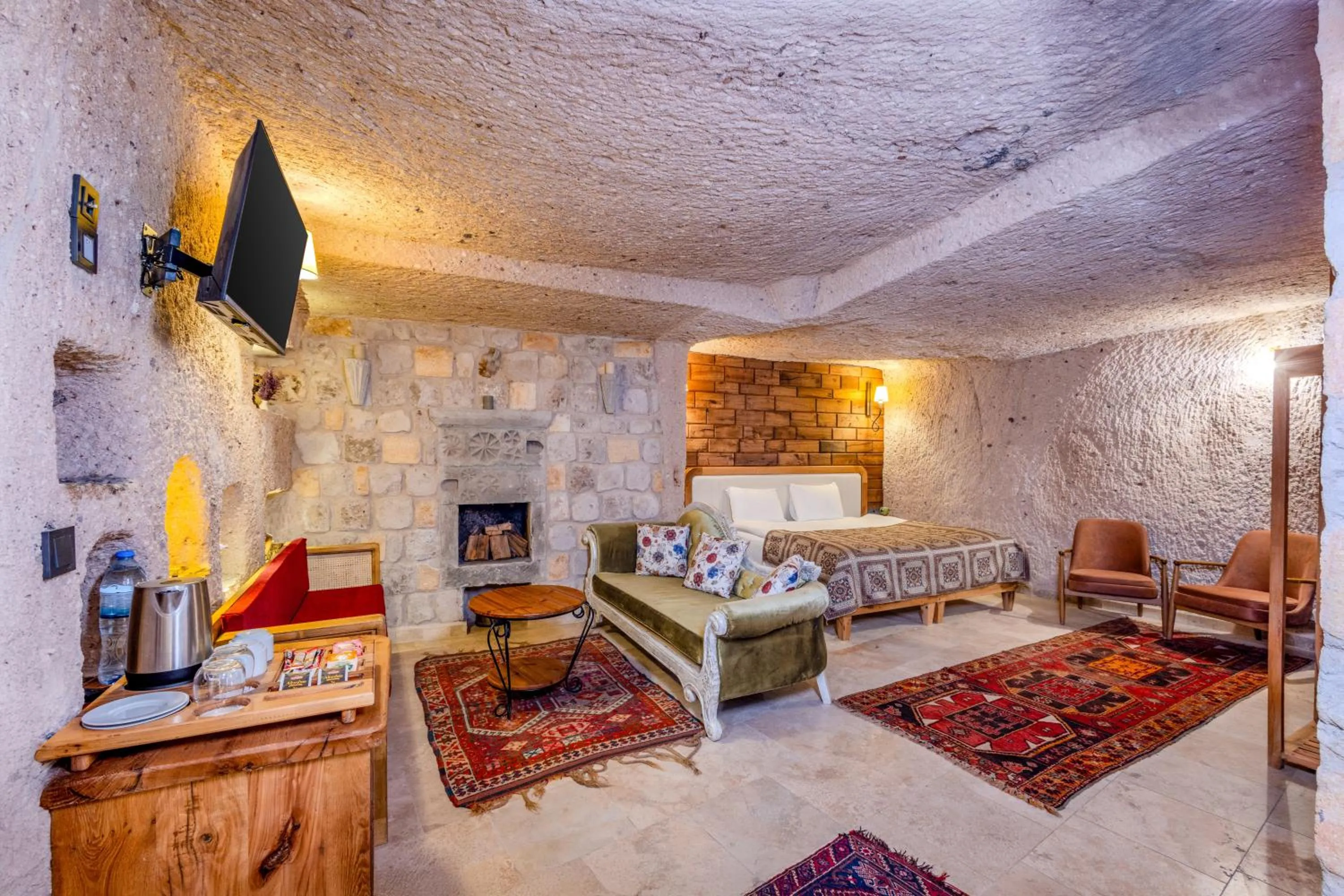 Bed in Vasıl Cave Hotel