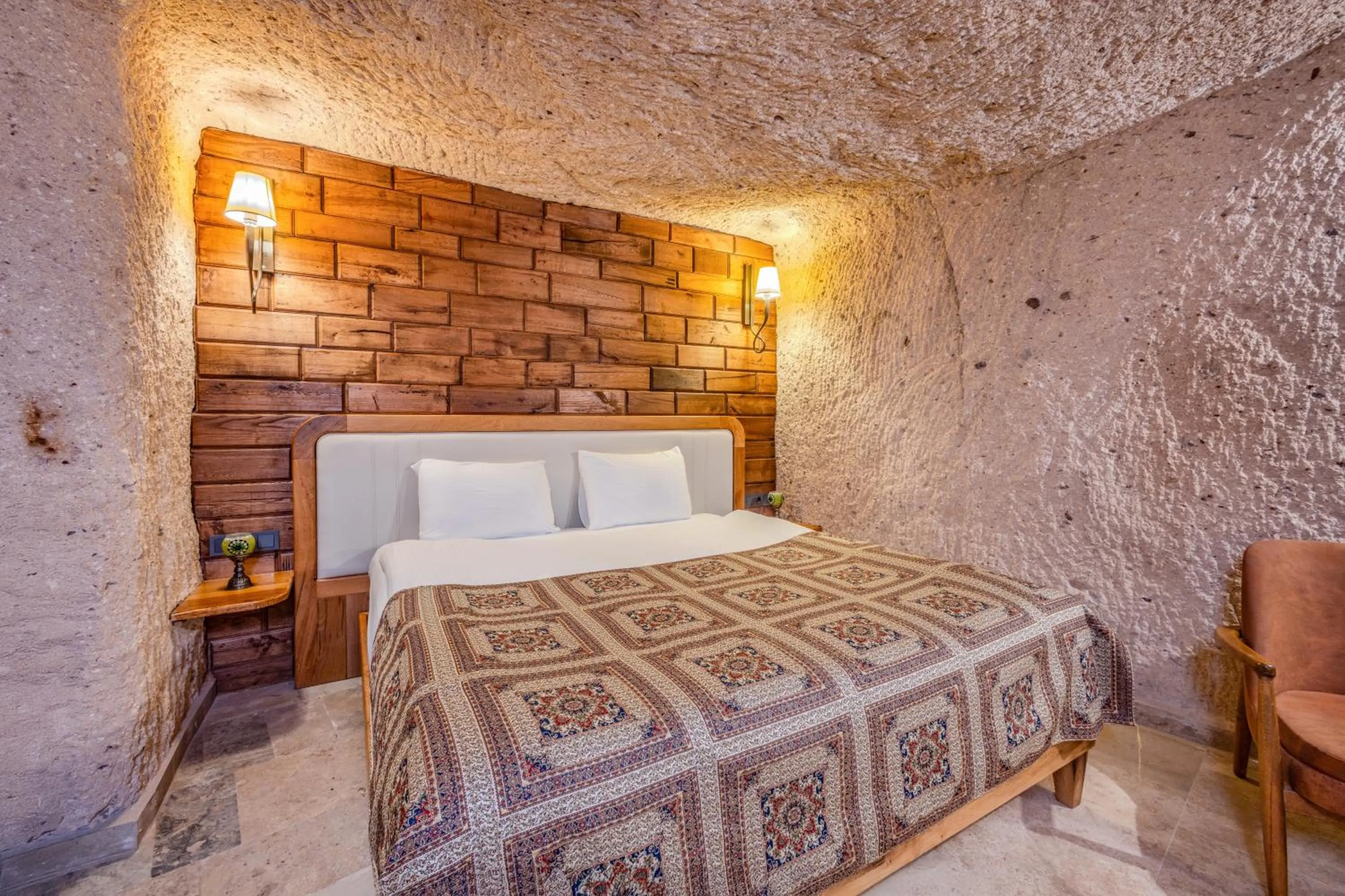 Bed in Vasıl Cave Hotel