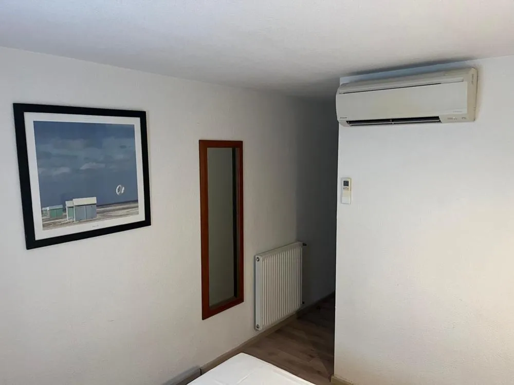 Bedroom in Brit Hotel Essentiel Millau