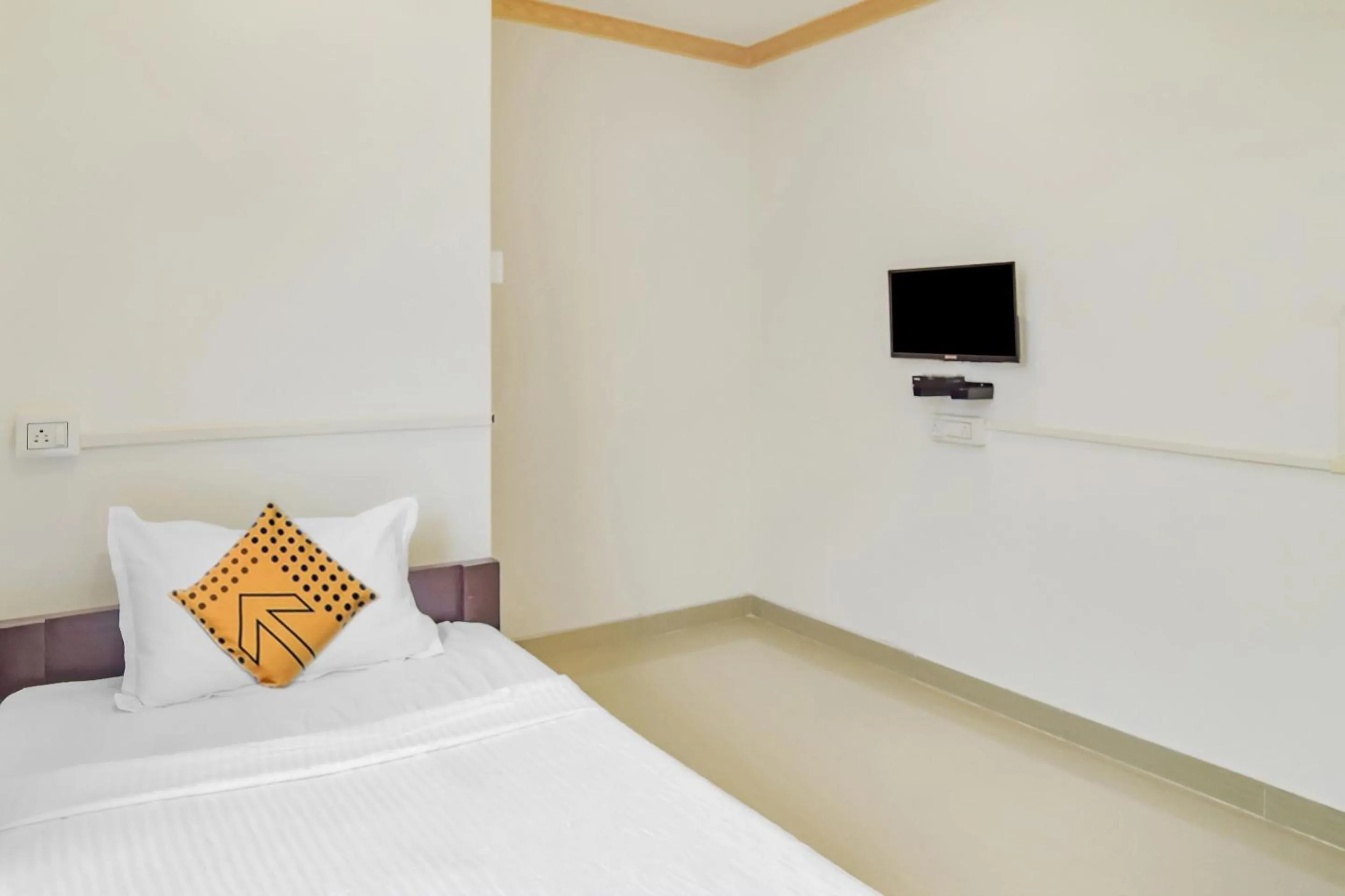 Bedroom in SPOT ON Nirvaan Guest House