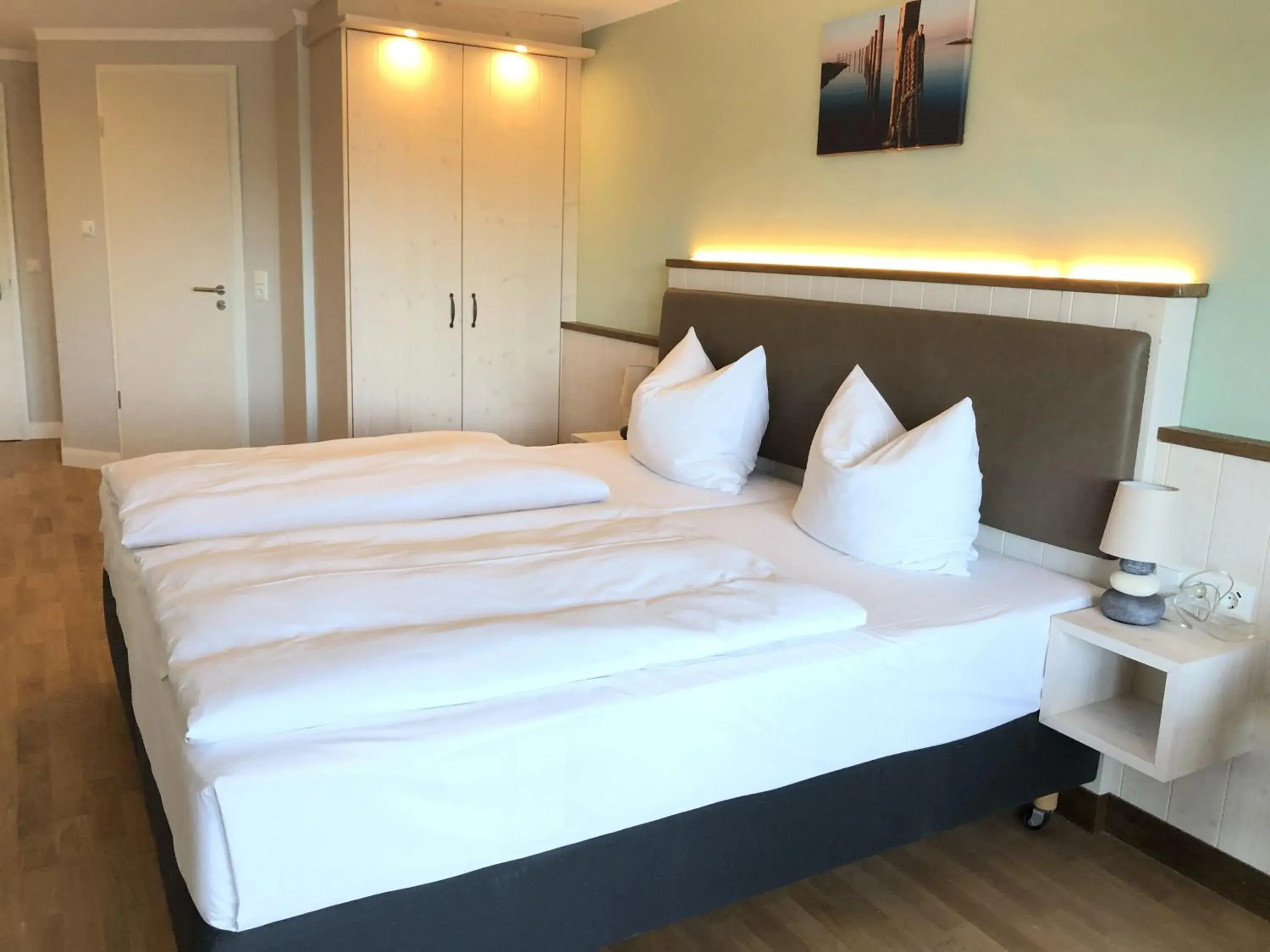 Doppelzimmer Classic - single occupancy in BE BIO Hotel be natural - direkt am Wasser Doppelzimmer Classic - single occupancy in BE BIO Hotel be natural - direkt am Wasser