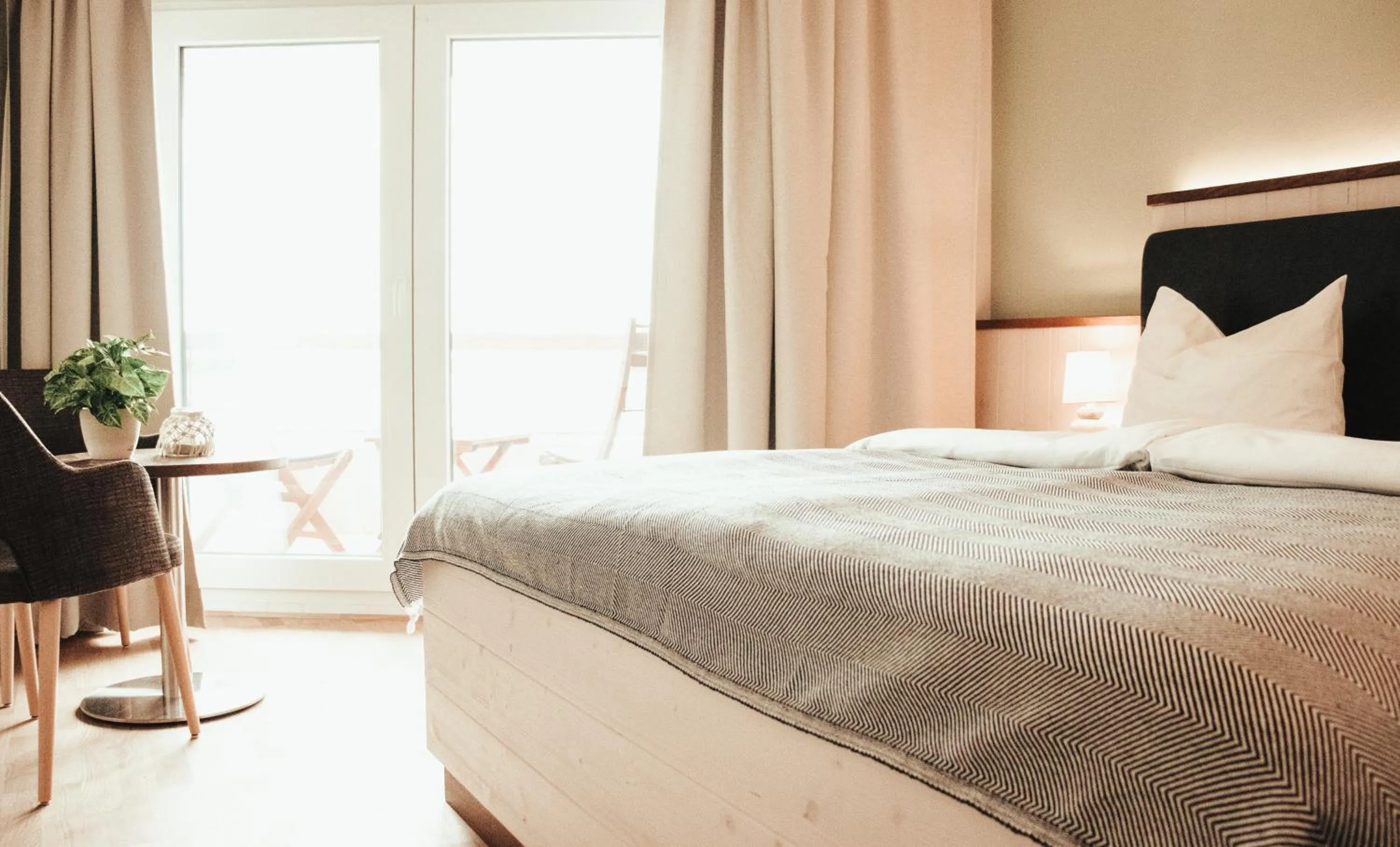 Photo of the whole room, Bed in BE BIO Hotel be natural - direkt am Wasser