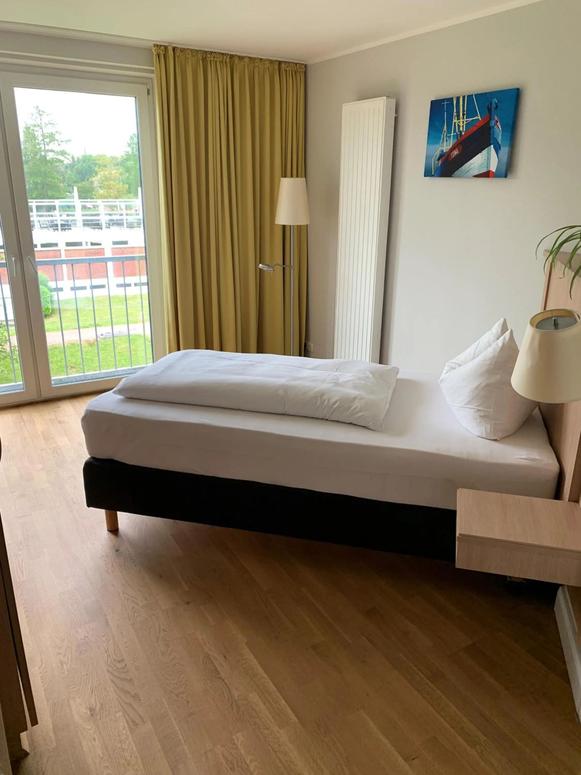 Photo of the whole room, Bed in BE BIO Hotel be natural - direkt am Wasser
