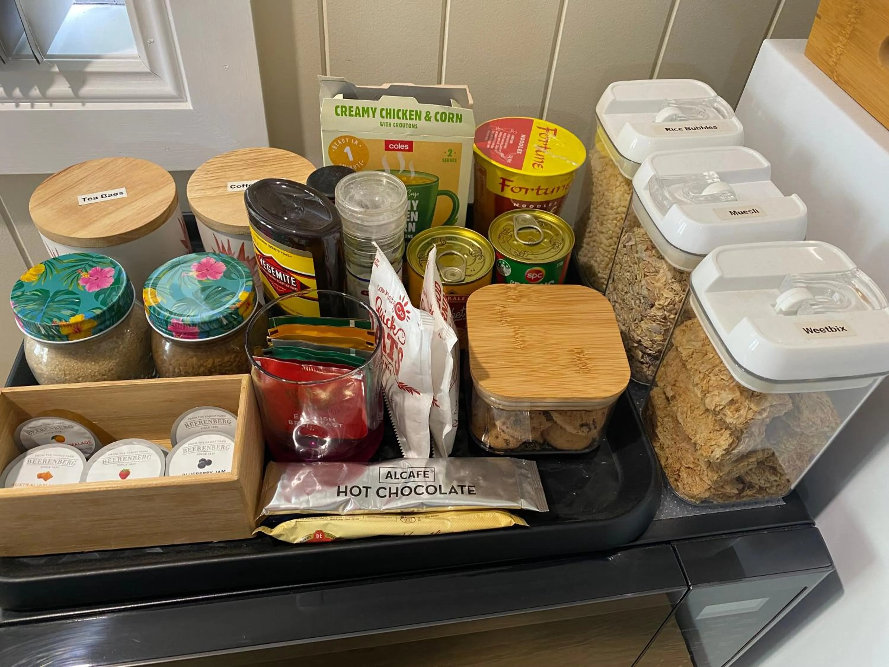 Food and drinks in Hideaway on Hume #3