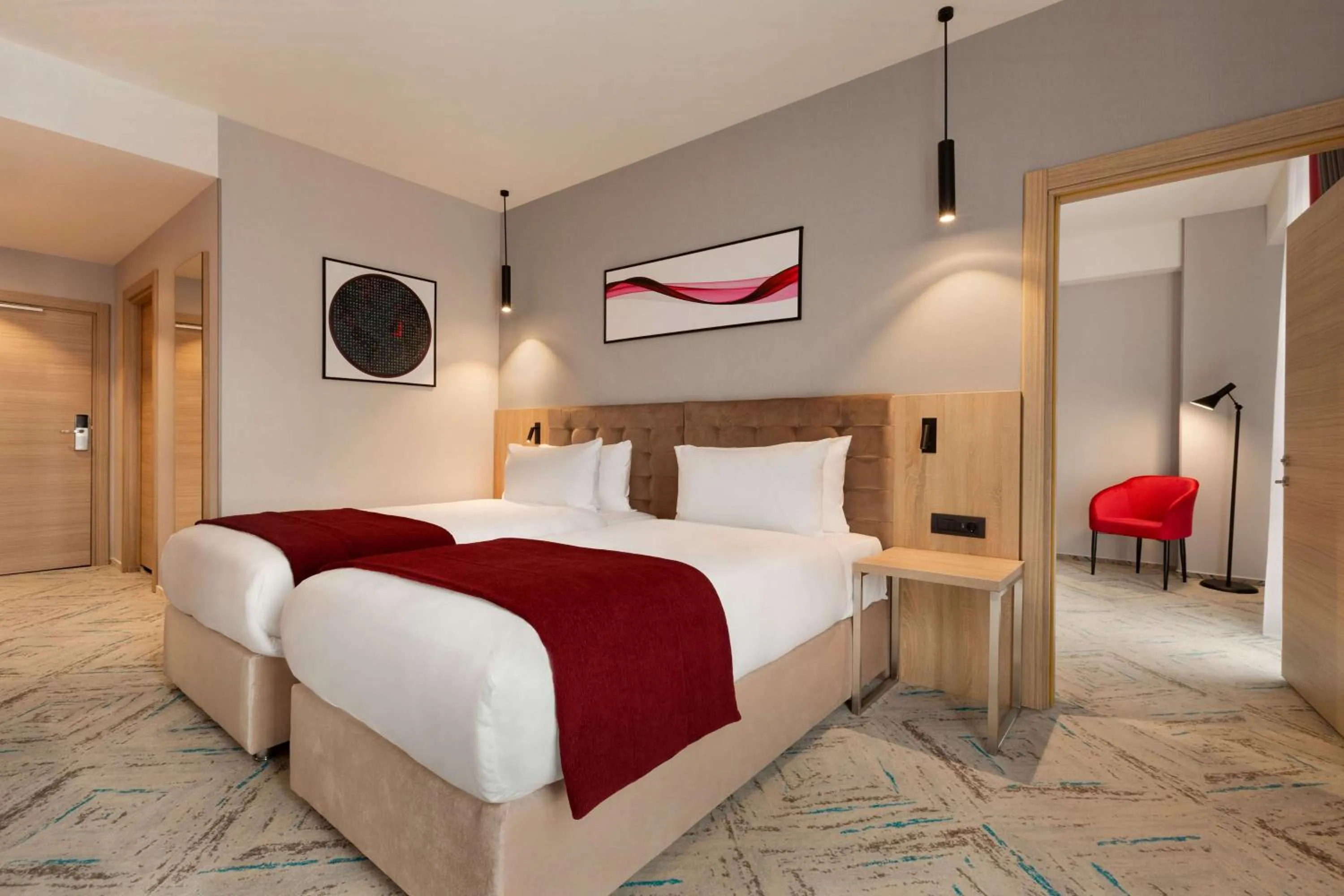 Photo of the whole room, Bed in Ramada by Wyndham Targu Jiu