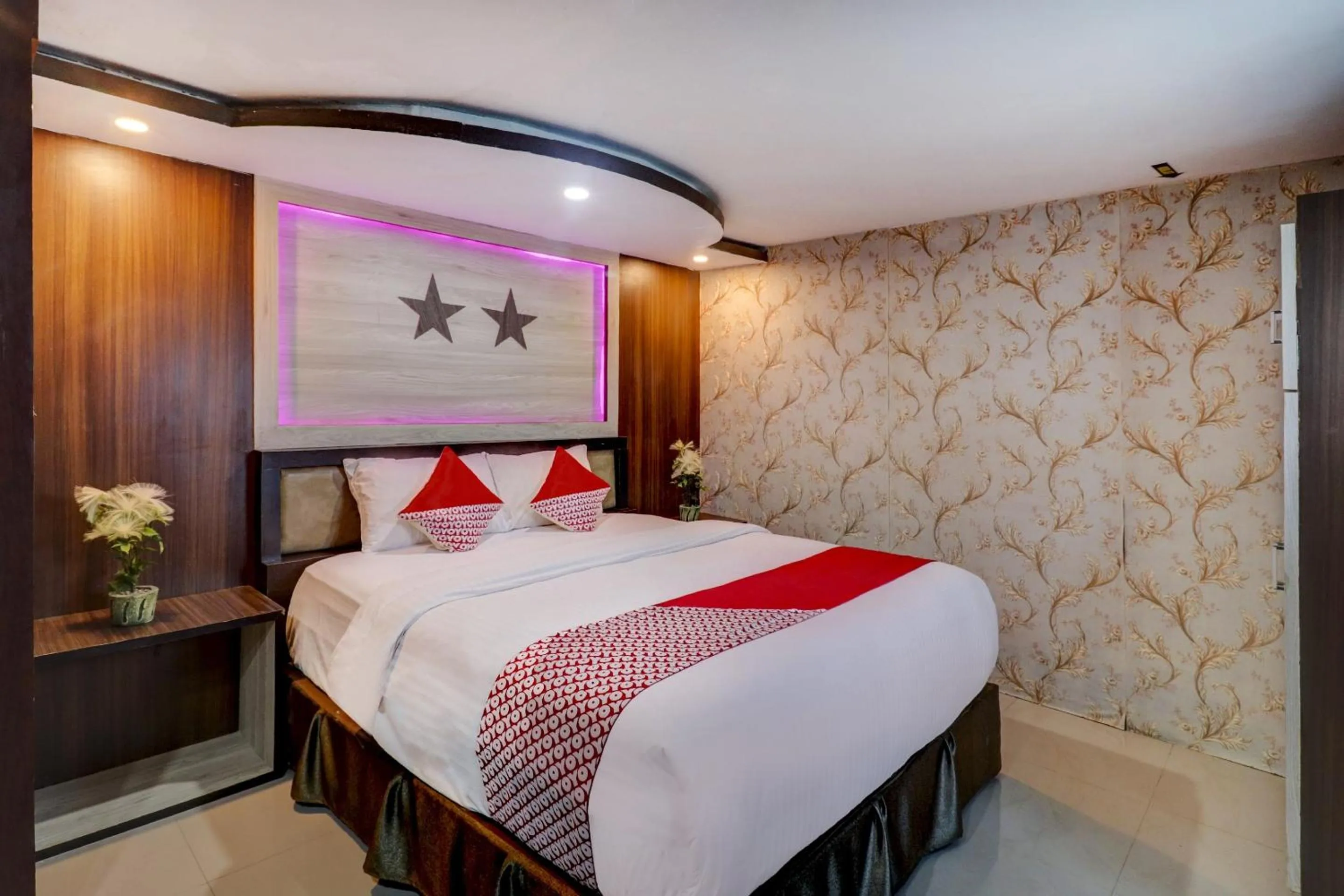 Bedroom in Collection O 90564 Hotel Merangin Syariah