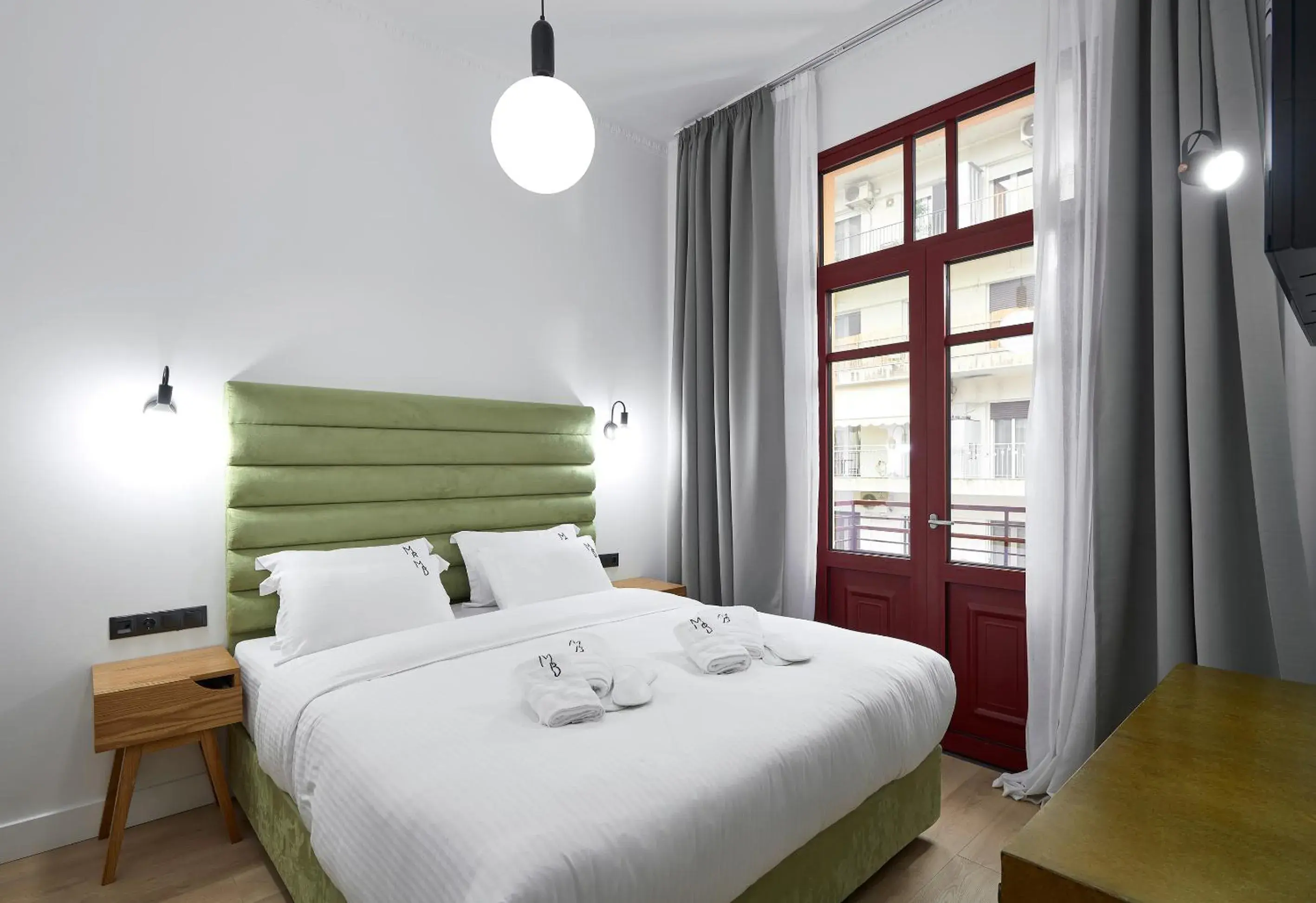 Double Room - single occupancy in The Maroon Bottle Luxury Suites Double Room - single occupancy in The Maroon Bottle Luxury Suites