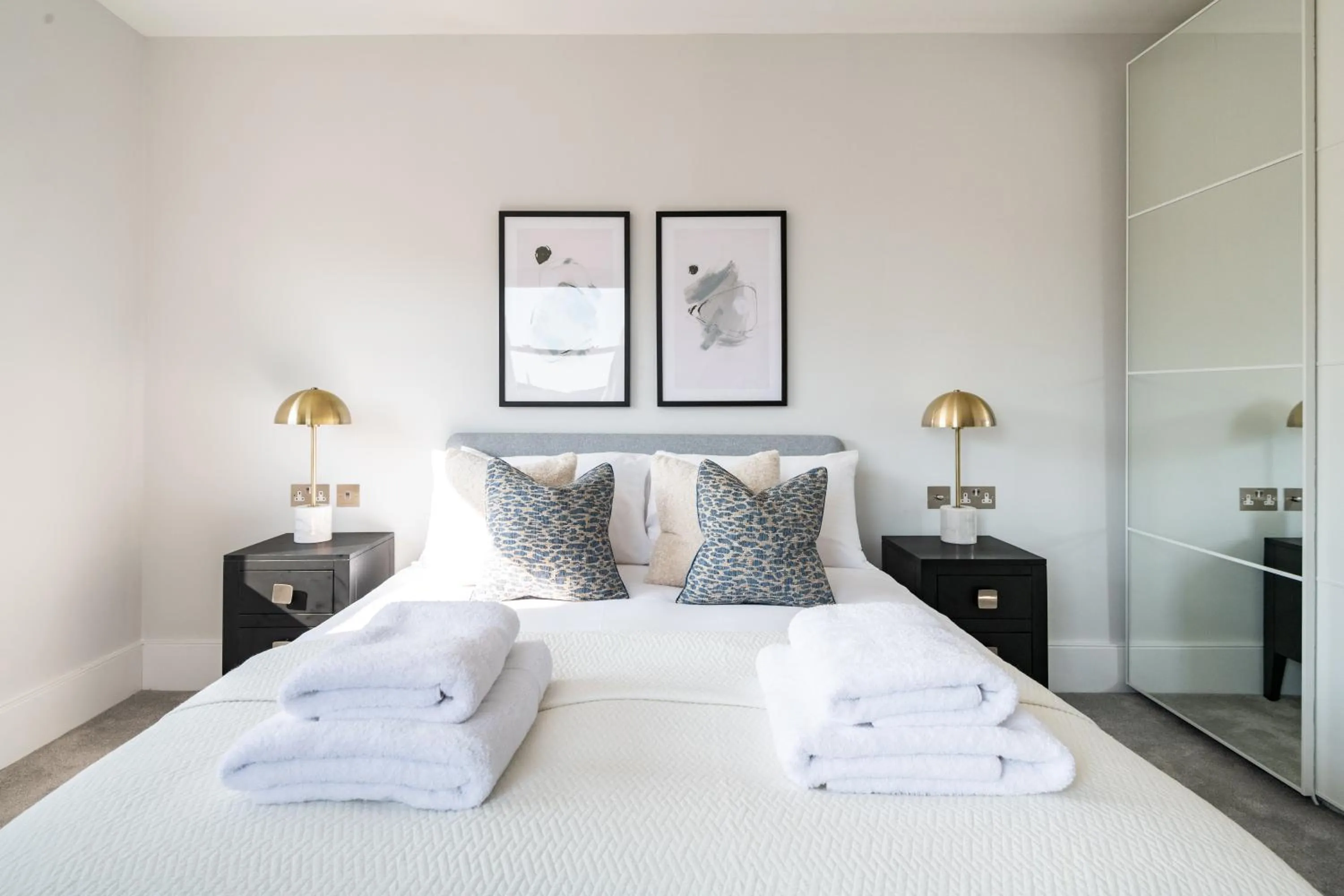 Bed in No. 2 Queensberry Place by Stayo