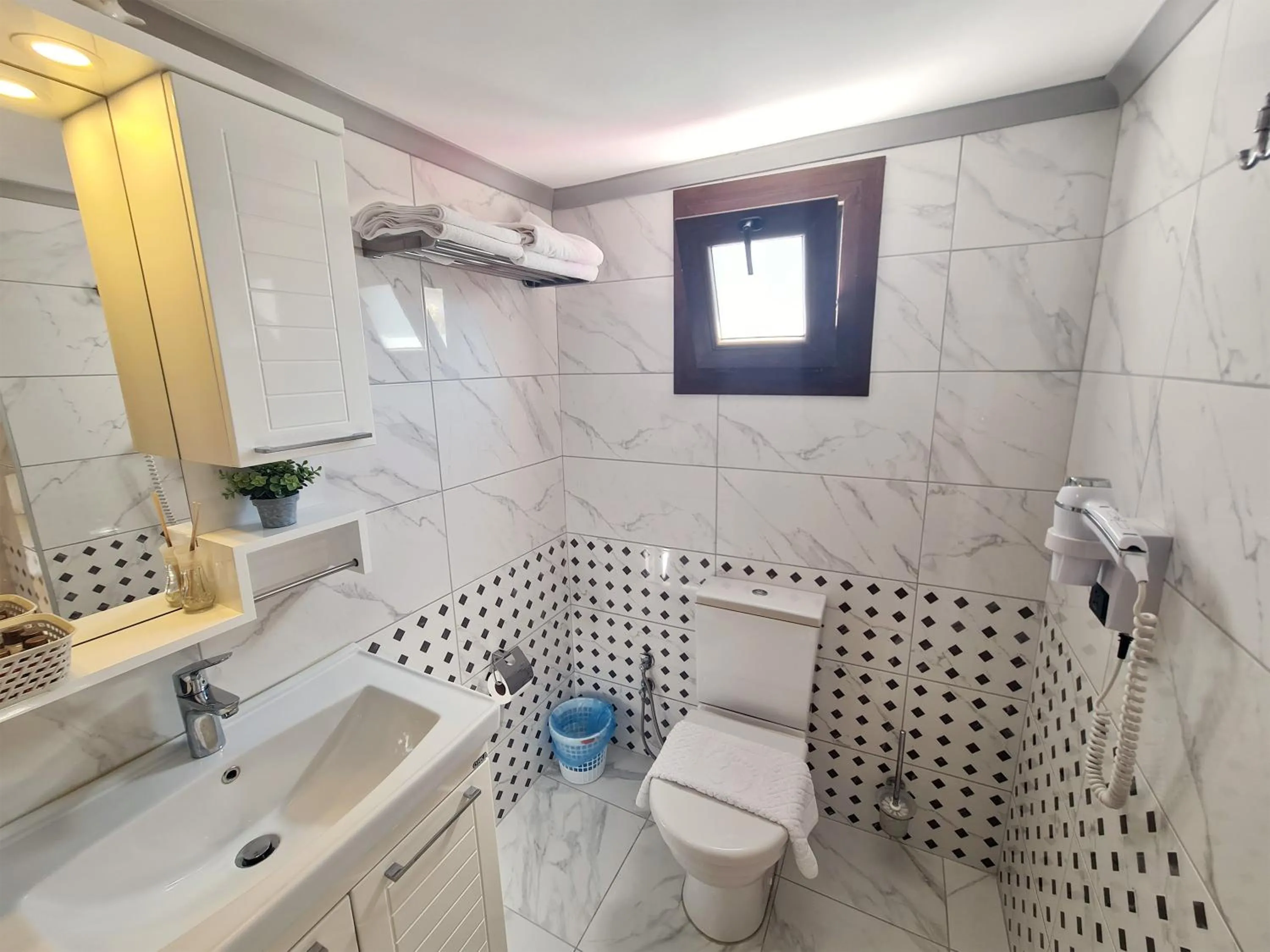 Toilet in SOFIA BOUTIQUE HOTEL