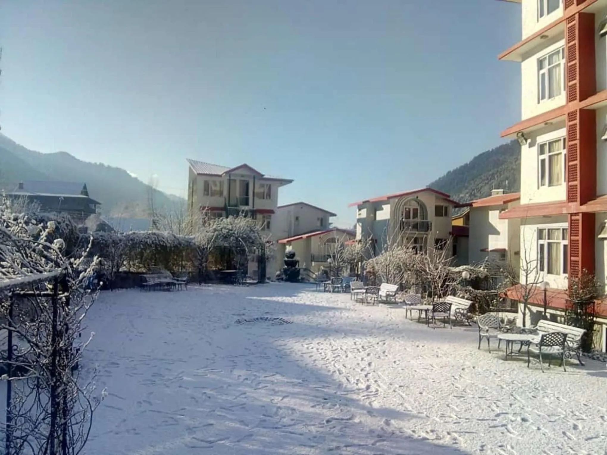 Other in De Vivendi Resorts, Manali with 35000 Sqft Open Lawn