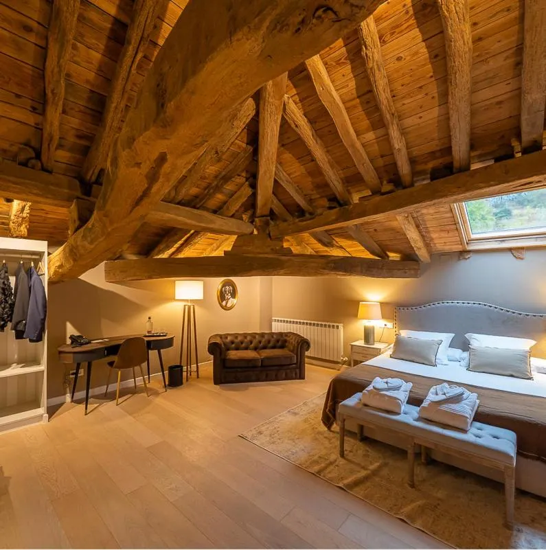 Bed in Hotel Palacio De Luko