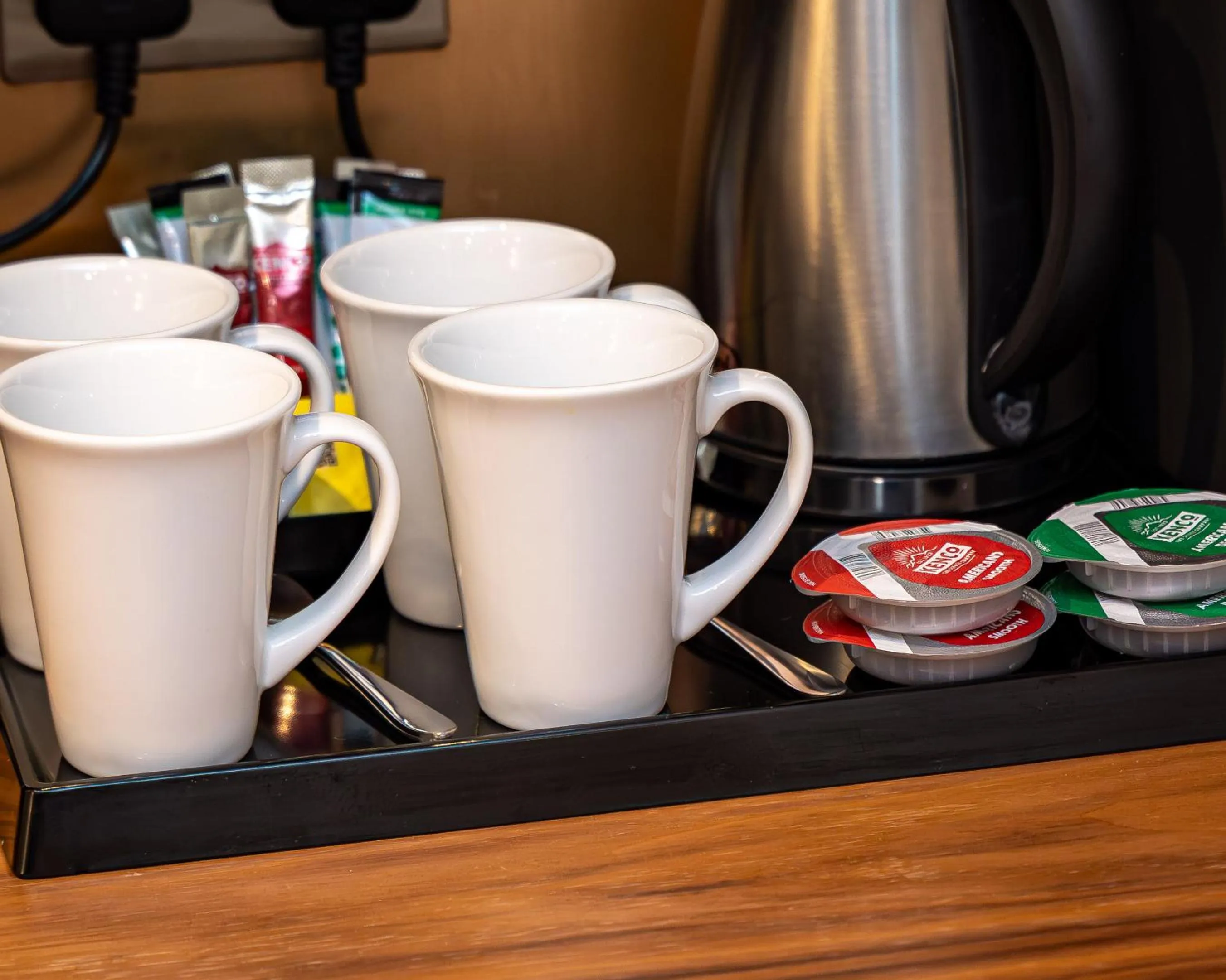 Coffee/tea facilities in Hotel La Tour