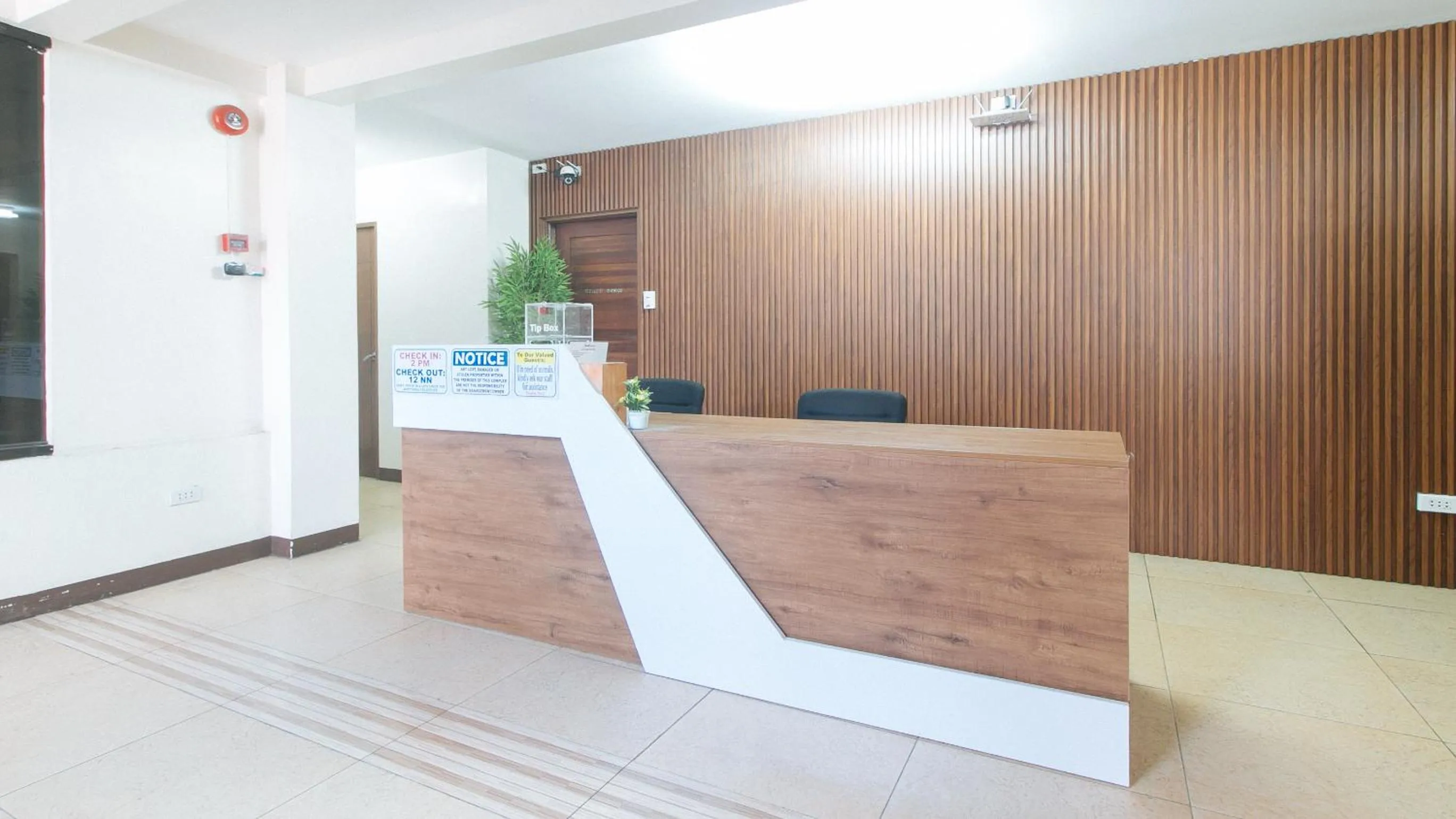 Lobby or reception in RedDoorz at RJs Bldg near Lyceum Gen Trias Cavite